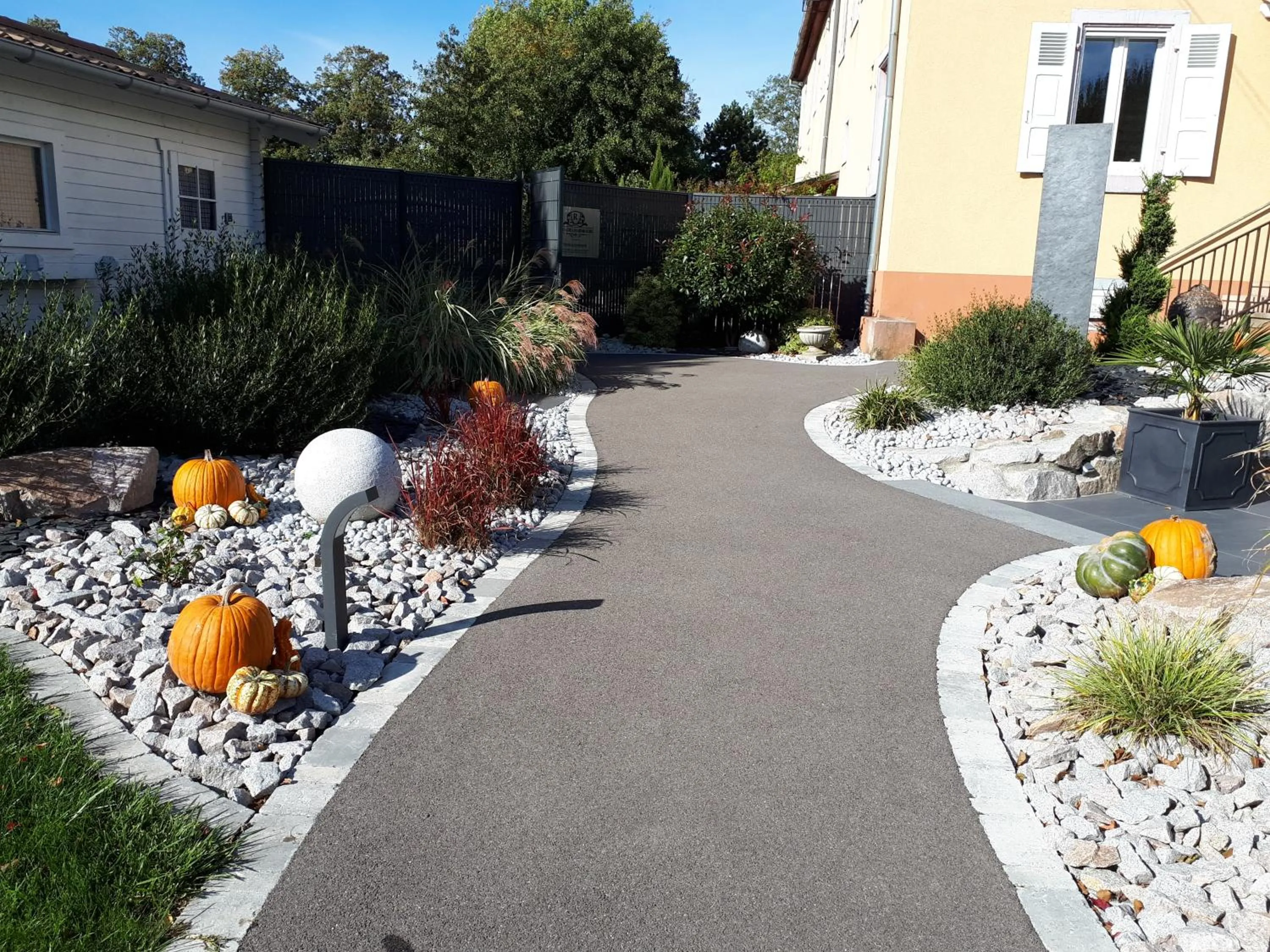 Garden in Les Rives des Habsbourg