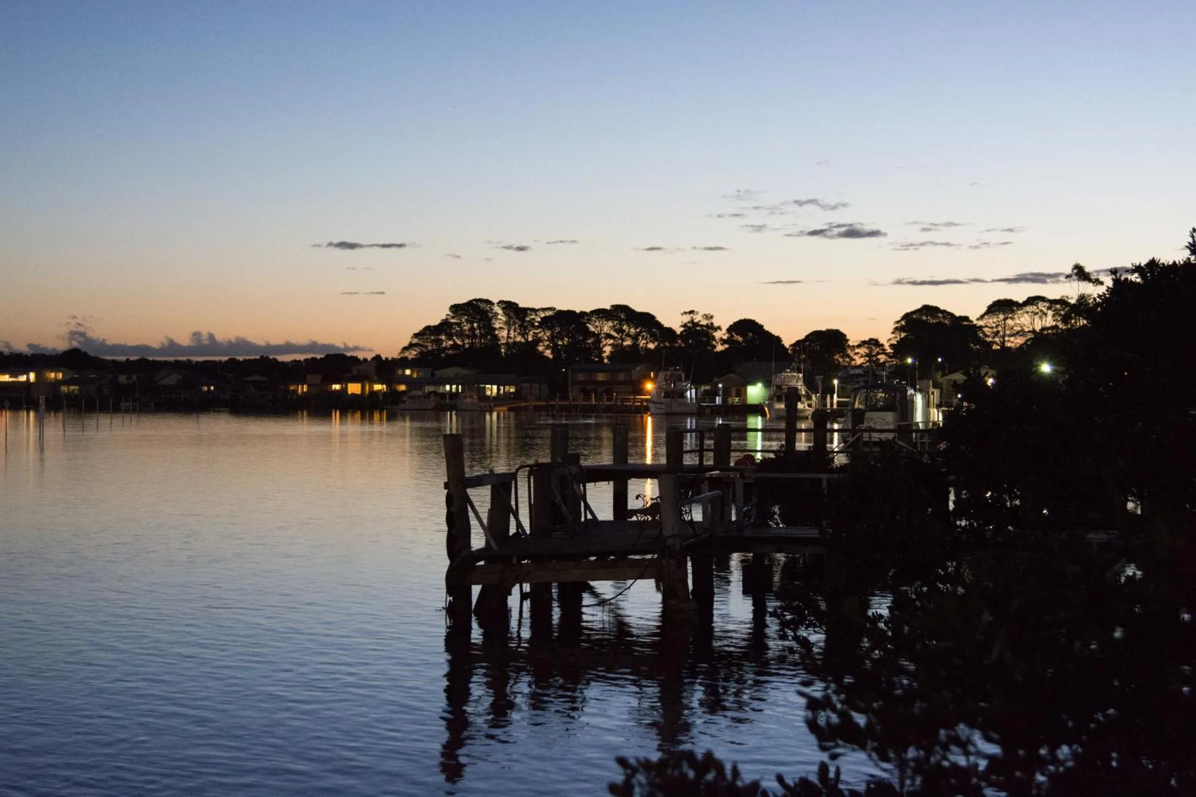 Natural landscape in Anchor Bay Motel