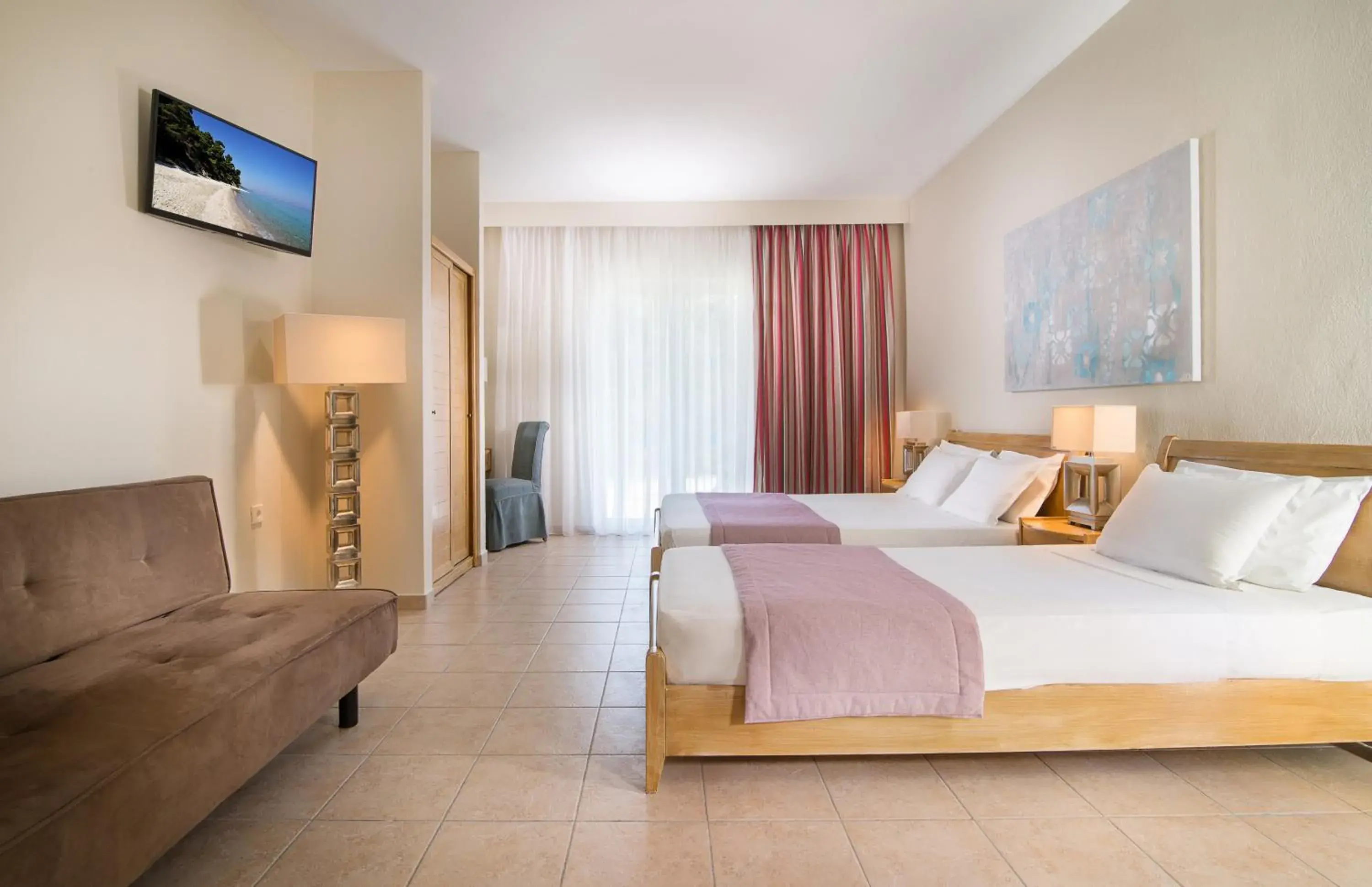 Photo of the whole room, Bed in Alkion Hotel Photo of the whole room, Bed in Alkion Hotel