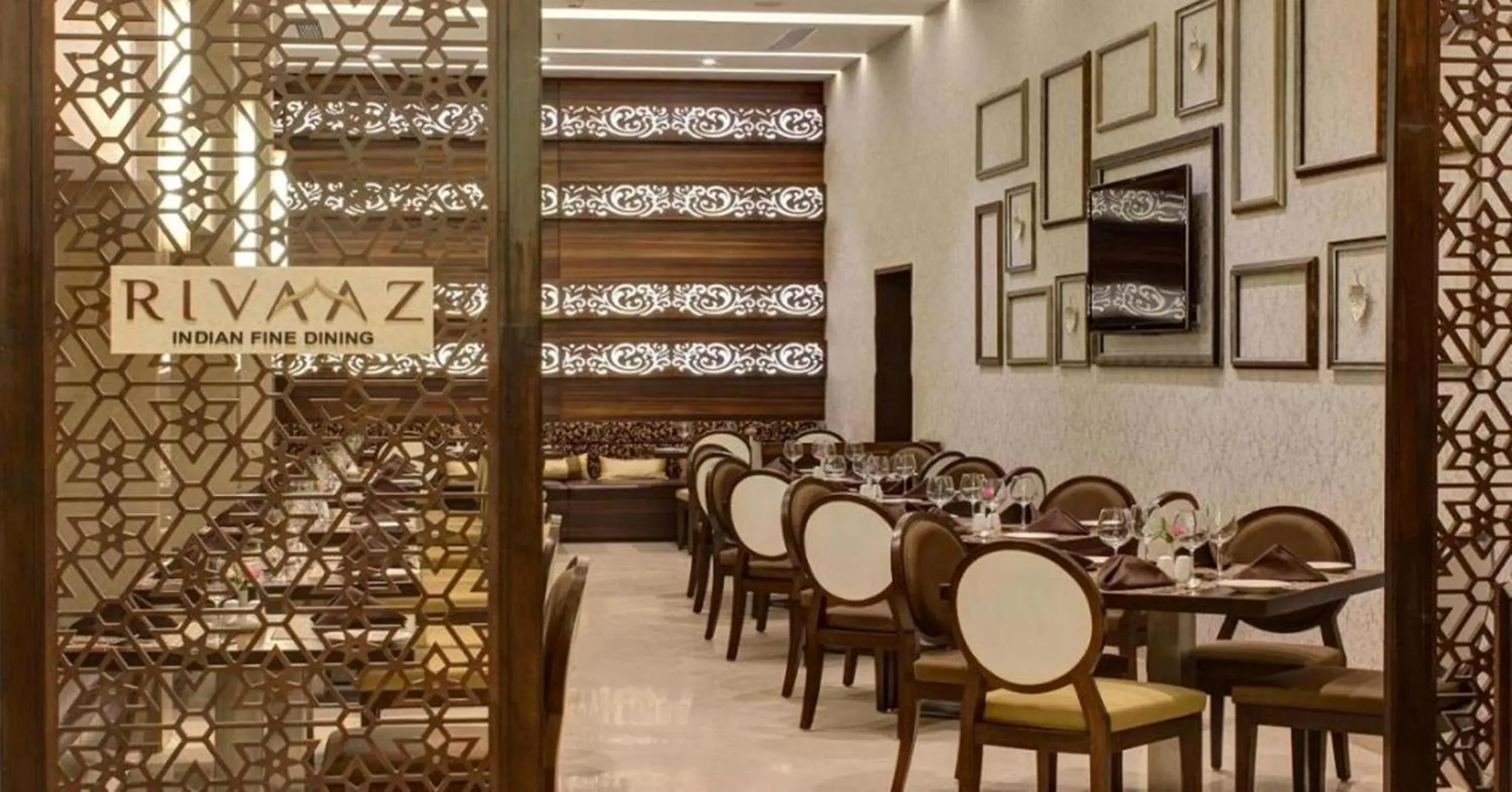 Restaurant/places to eat in The Sahil Hotel Restaurant/places to eat in The Sahil Hotel