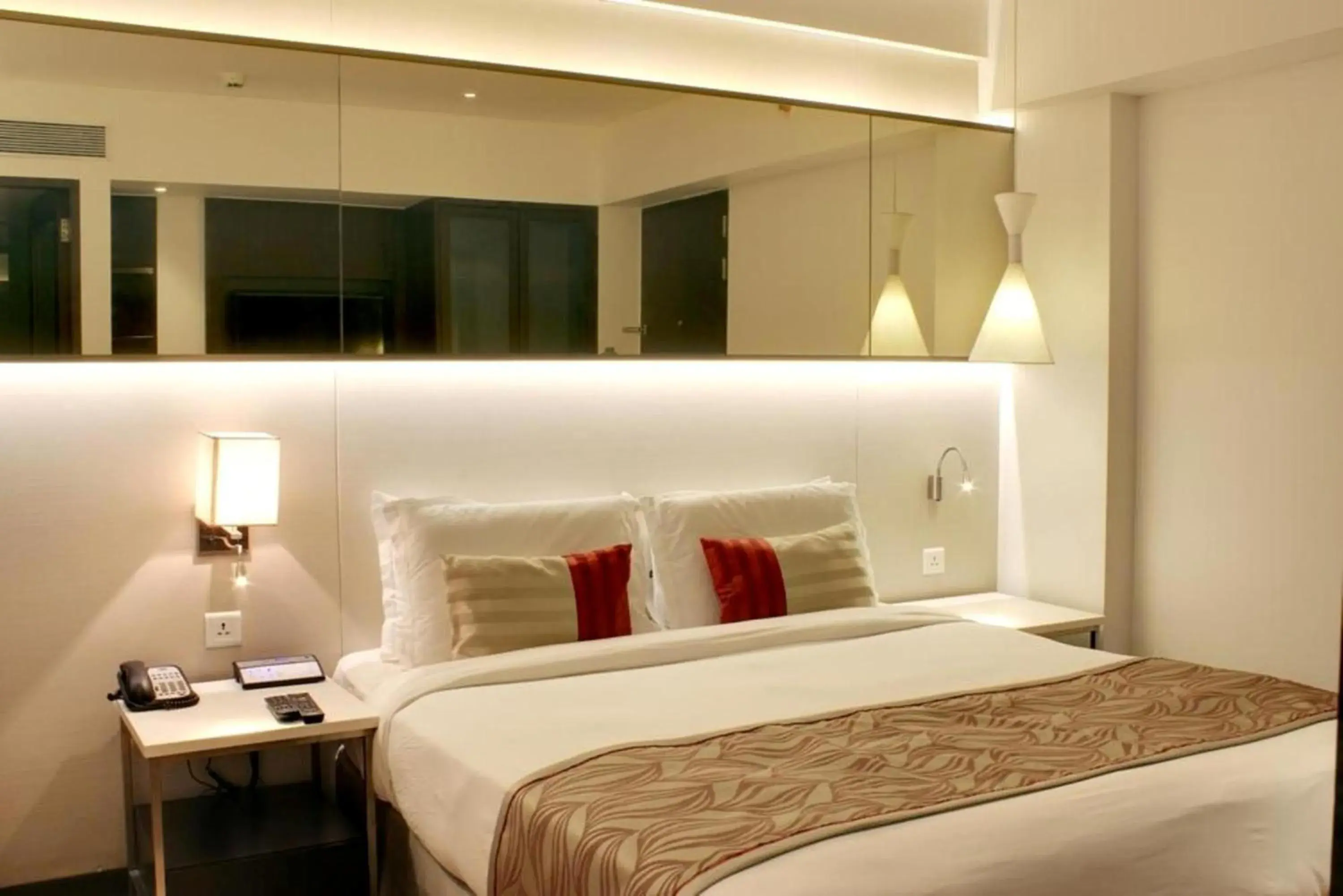 cot, Bed in The Sahil Hotel cot, Bed in The Sahil Hotel