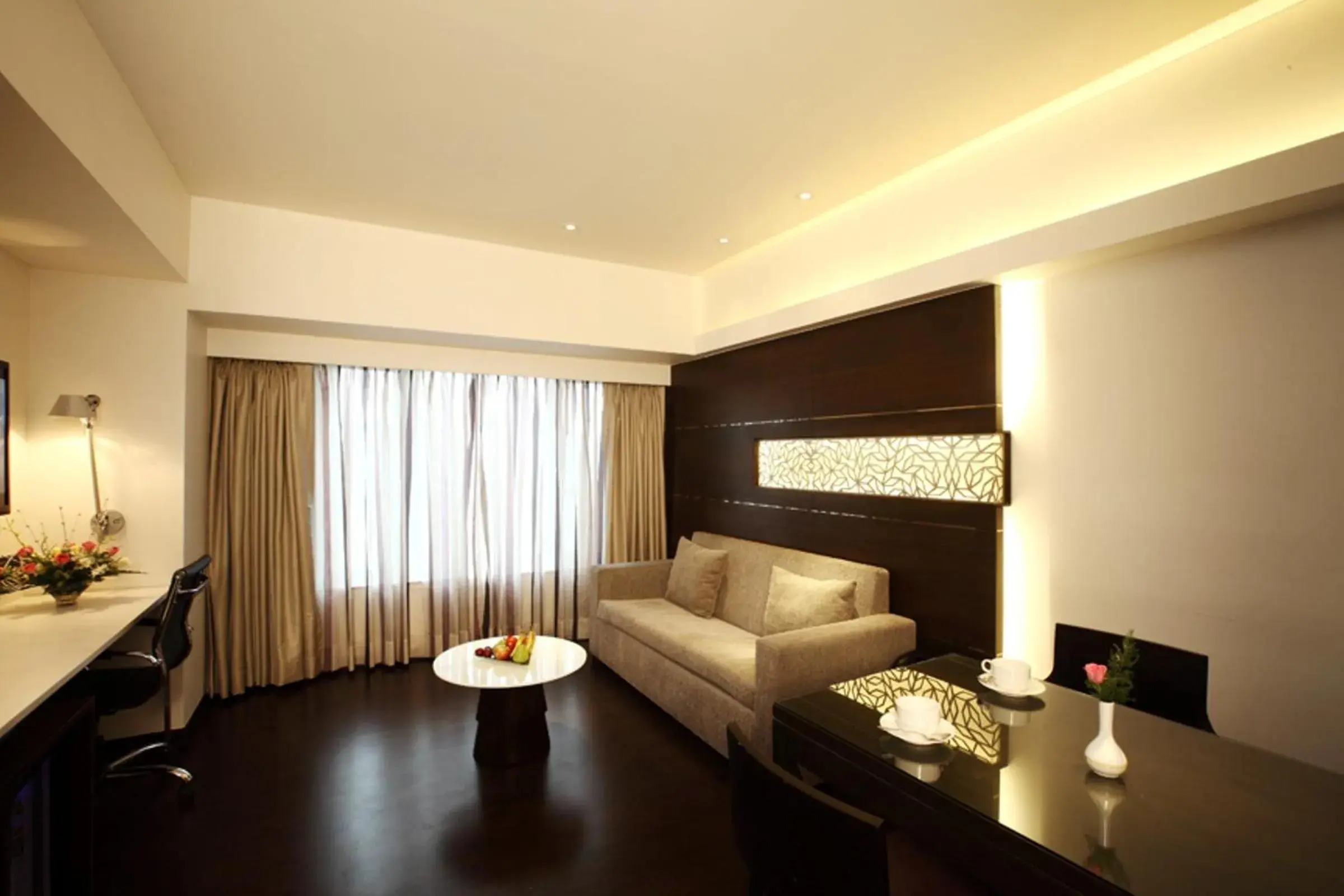 Day, Bed in The Sahil Hotel Day, Bed in The Sahil Hotel