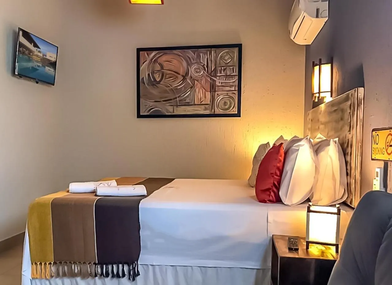 Photo of the whole room, Bed in Pousada Rosa Karioka - Praia do Rosa