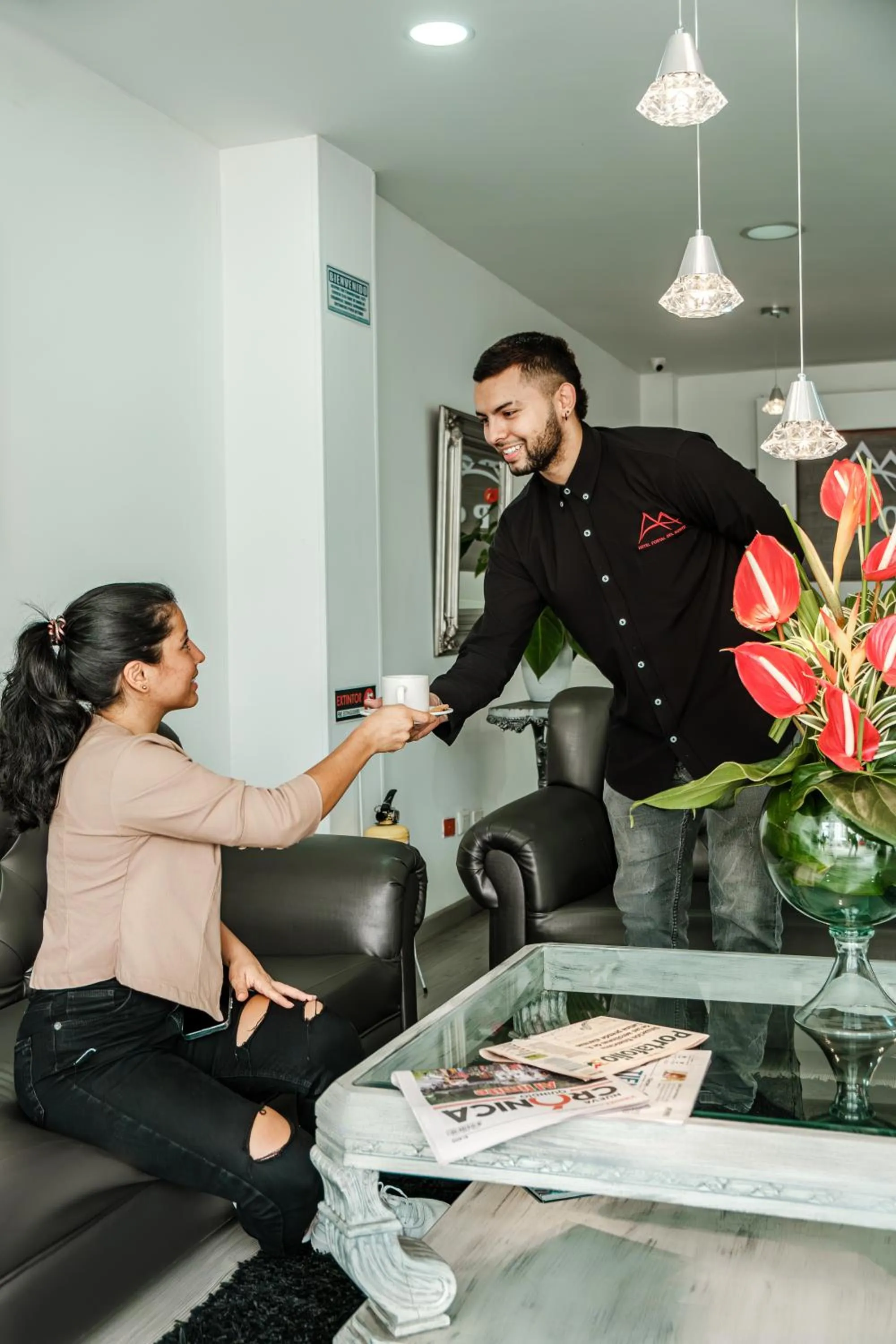People in Hotel Portal Del Norte