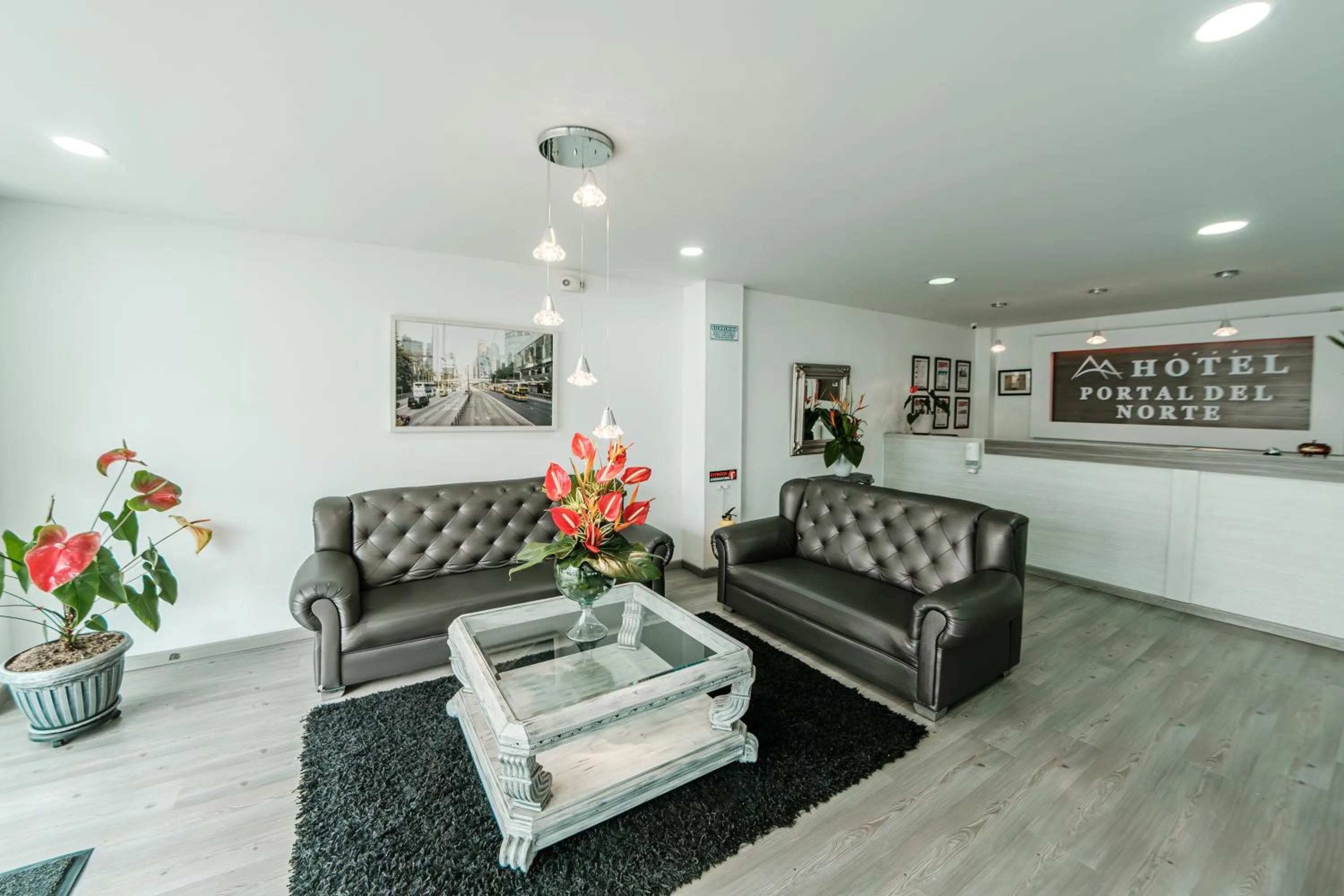 Lobby or reception in Hotel Portal Del Norte