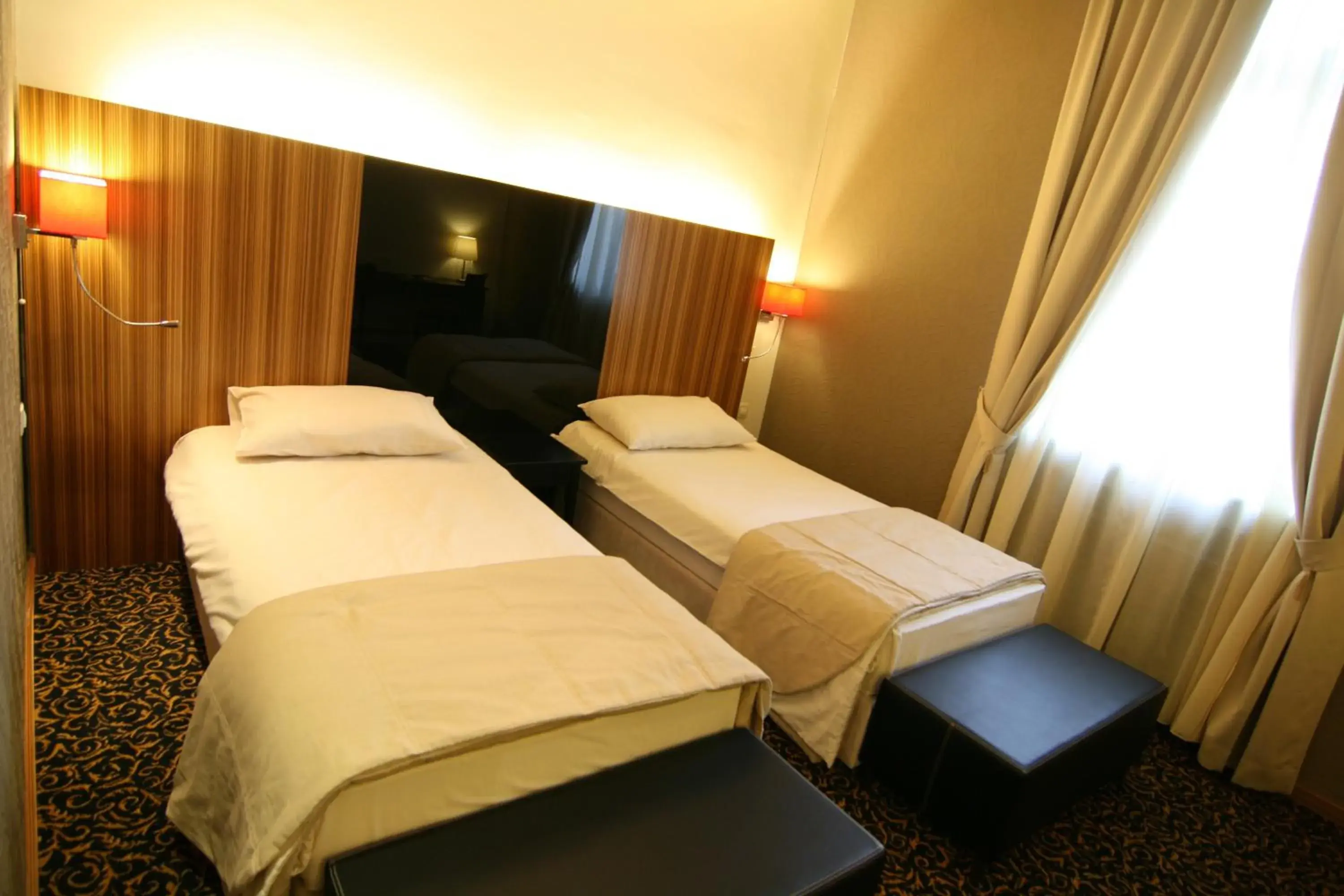 Bed in Hotel Crystal Bed in Hotel Crystal