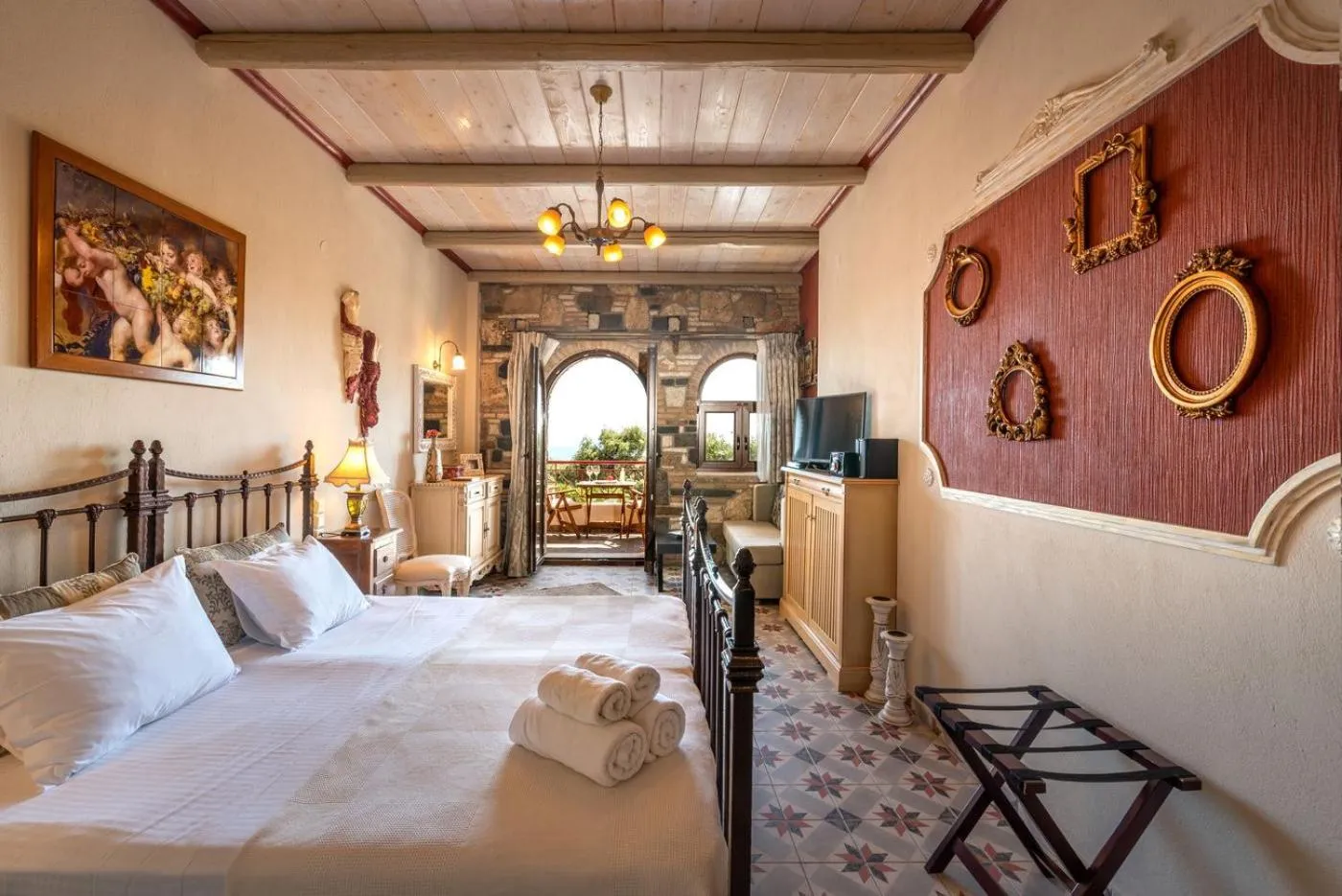 Bed in Panorama Exclusive Suites