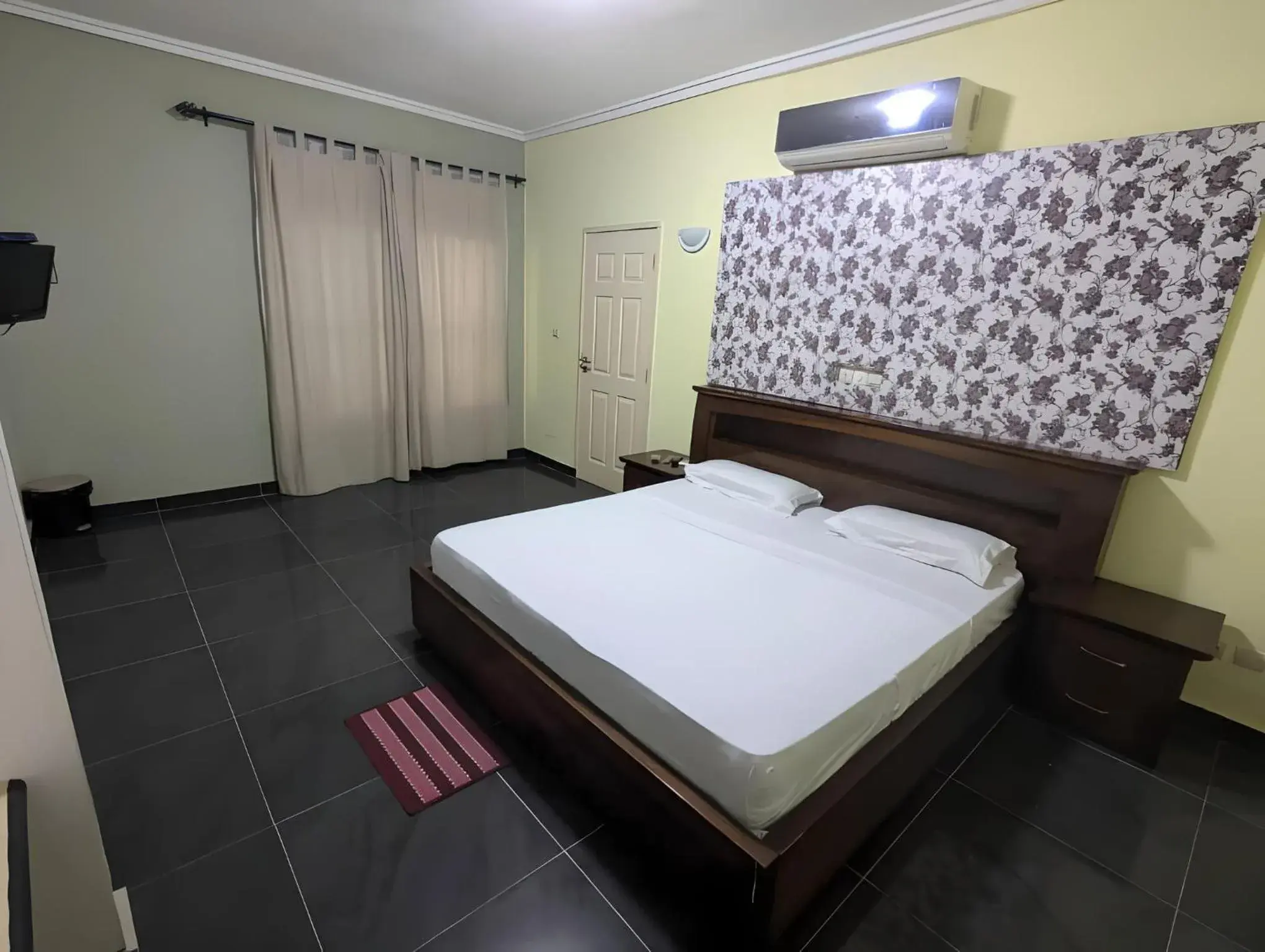 Bed in Hôtel YABISSO Bed in Hôtel YABISSO