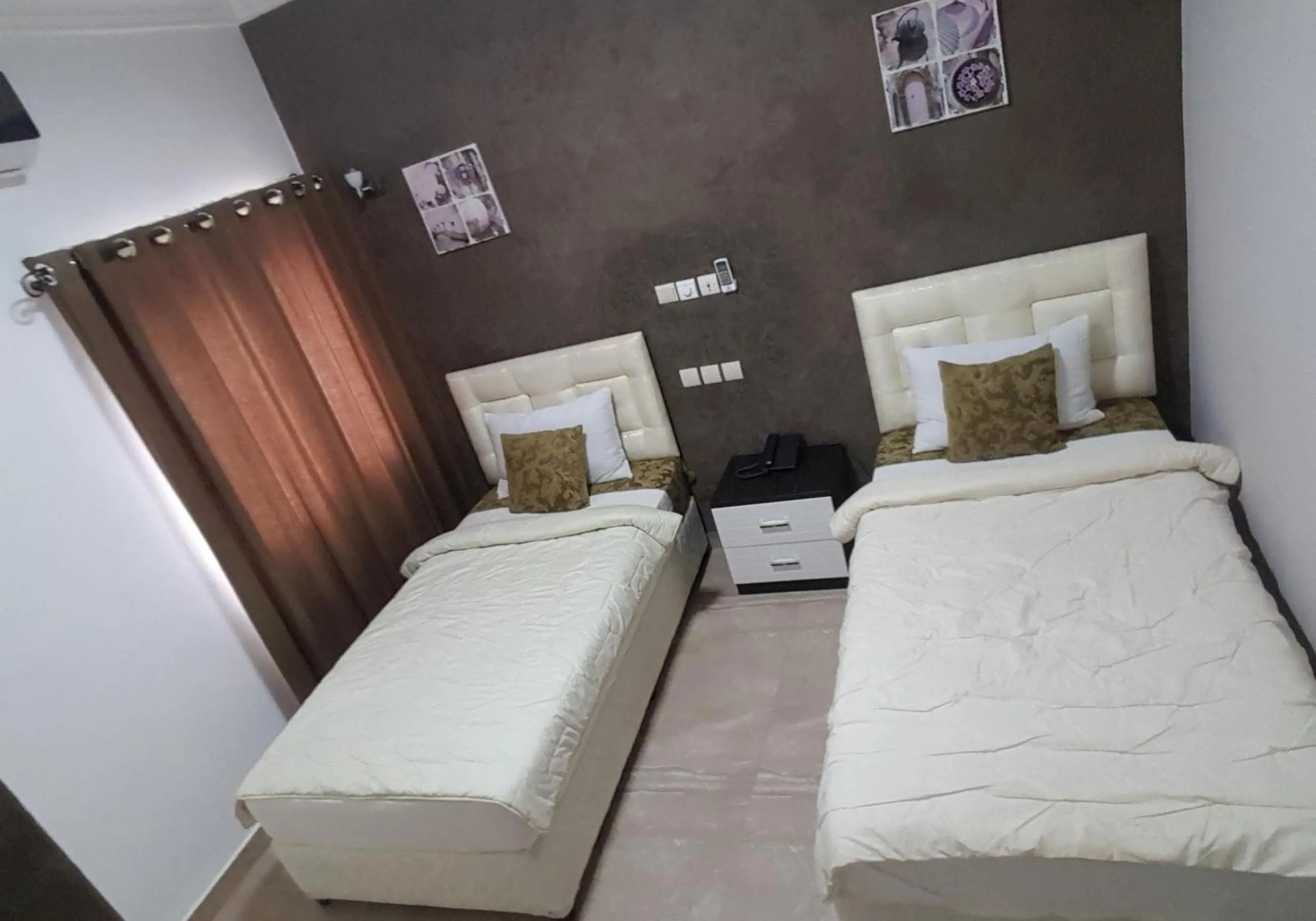 Bed in Hôtel YABISSO