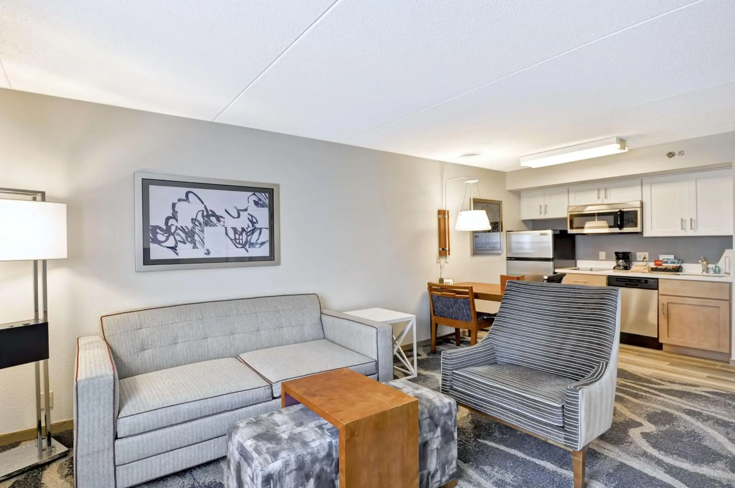 One-Bedroom Queen Suite - Non-Smoking in Homewood Suites by Hilton Boston - Peabody One-Bedroom Queen Suite - Non-Smoking in Homewood Suites by Hilton Boston - Peabody