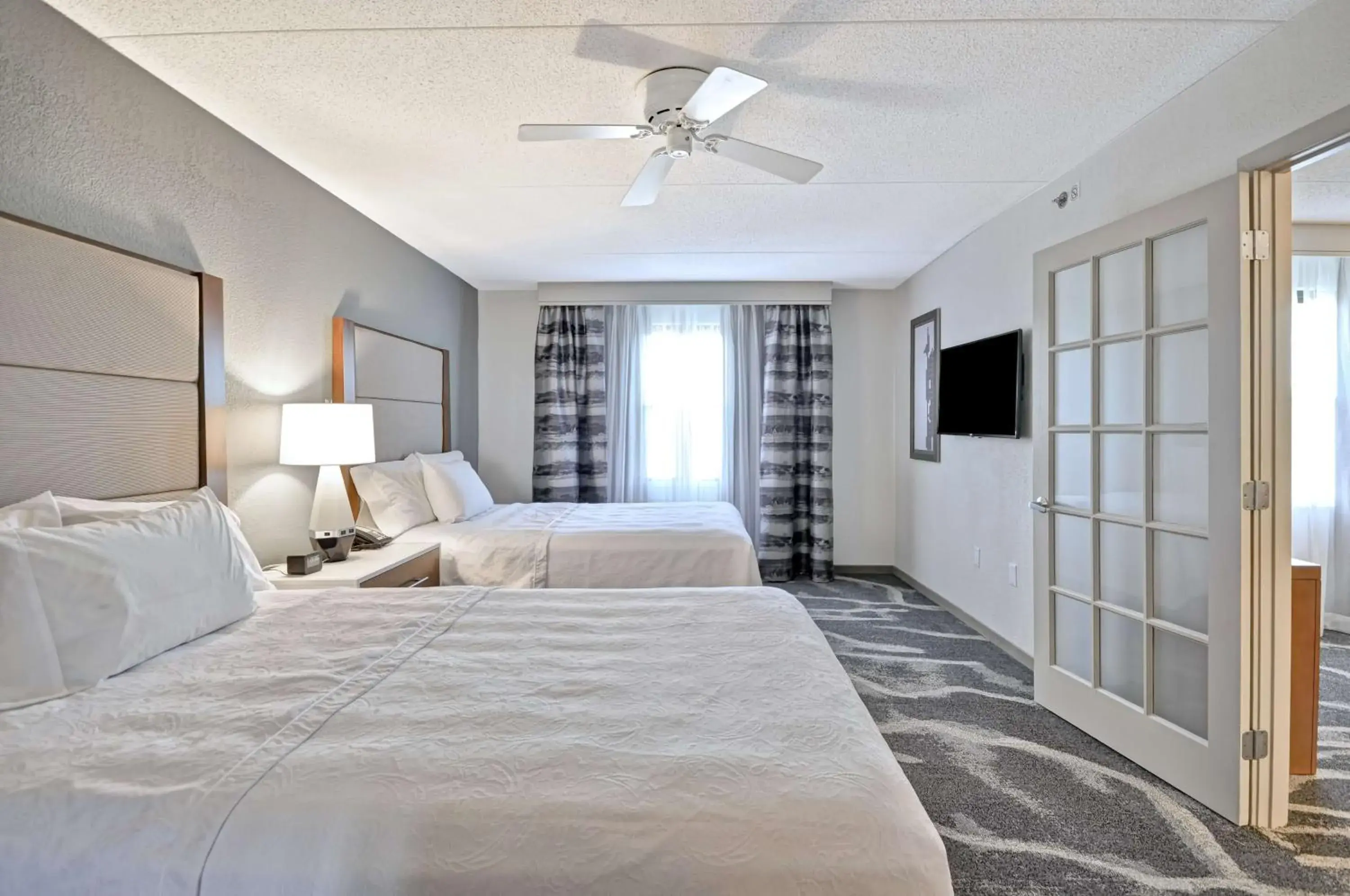 Bed in Homewood Suites by Hilton Boston - Peabody Bed in Homewood Suites by Hilton Boston - Peabody