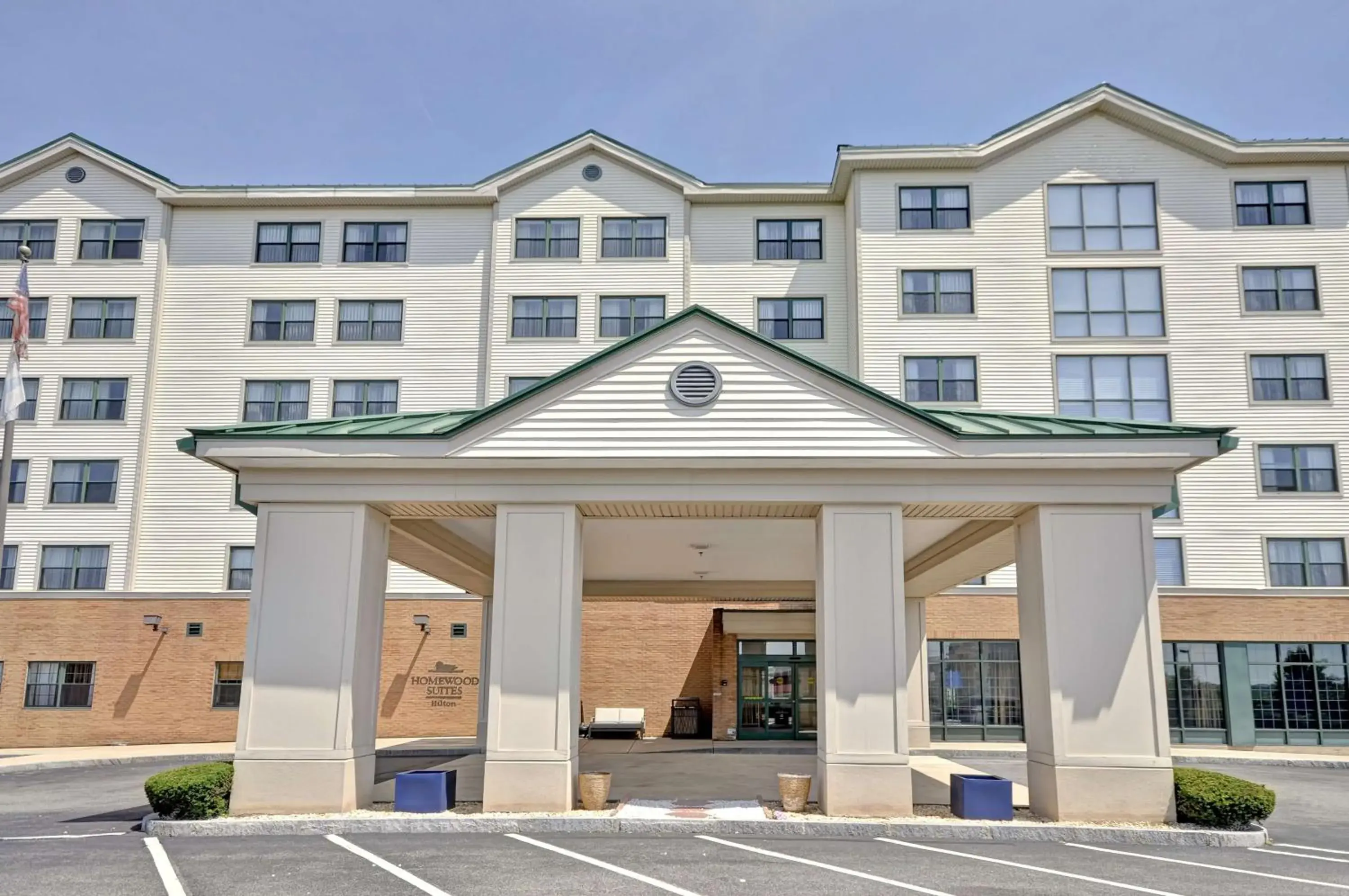 Property building in Homewood Suites by Hilton Boston - Peabody Property building in Homewood Suites by Hilton Boston - Peabody