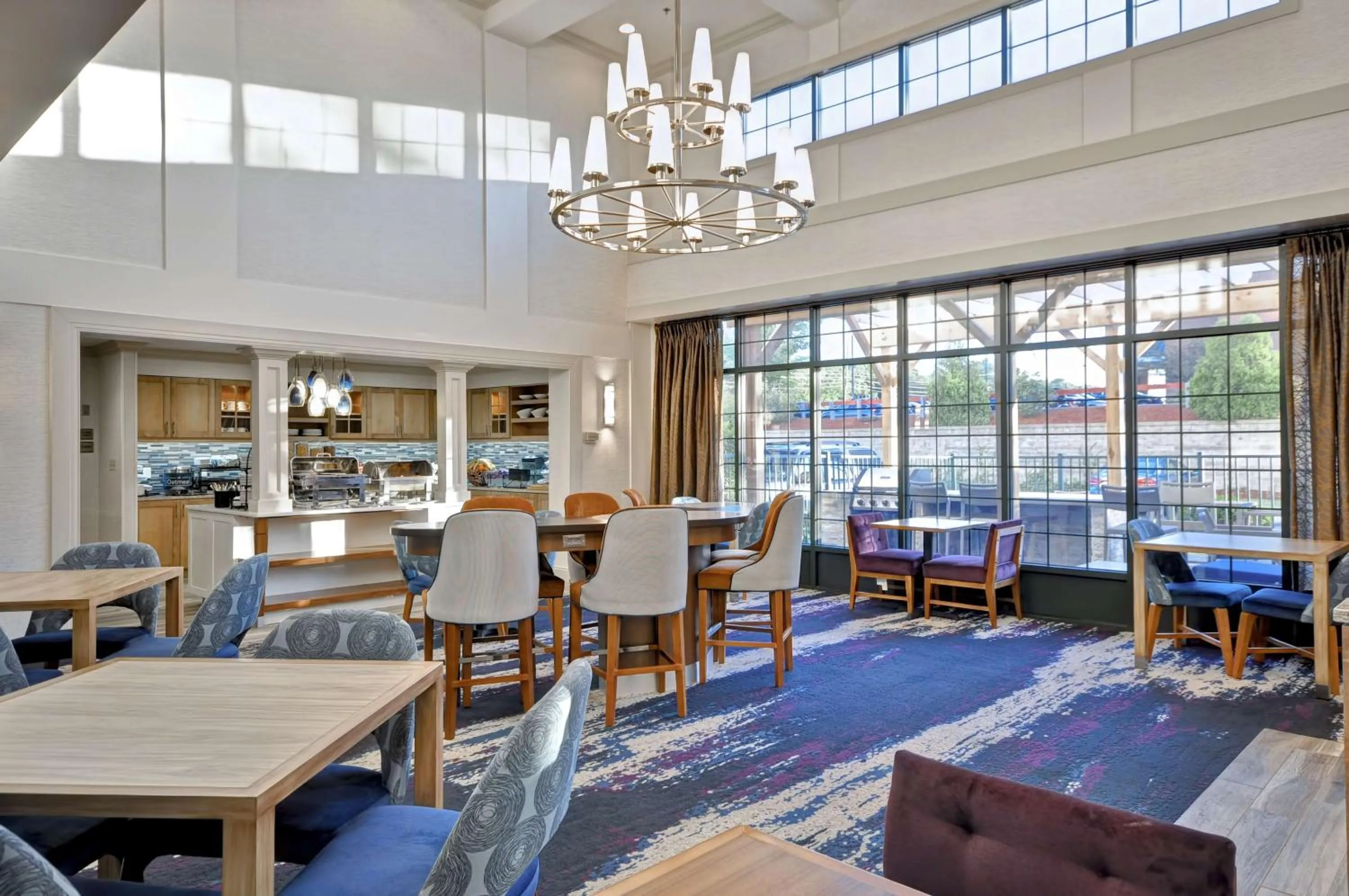 Dining area in Homewood Suites by Hilton Boston - Peabody