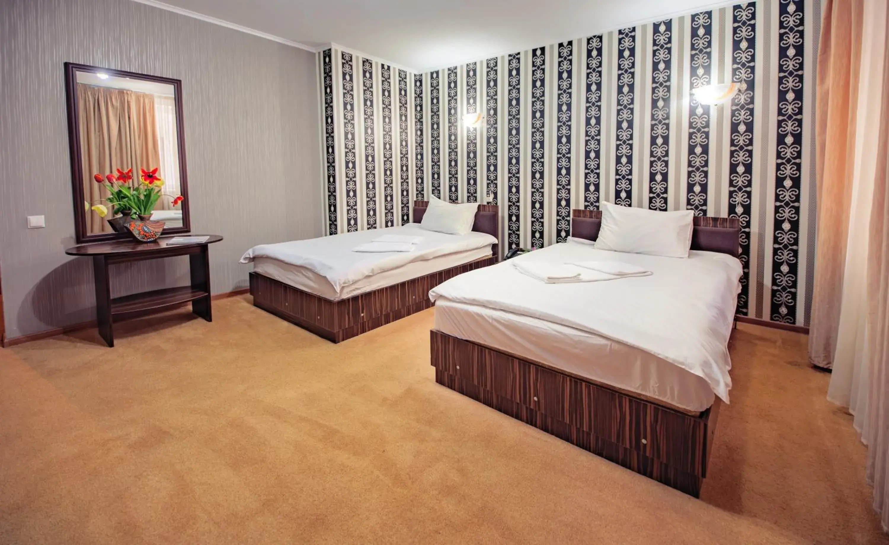 Standard Twin Room in Europa Hotel Standard Twin Room in Europa Hotel