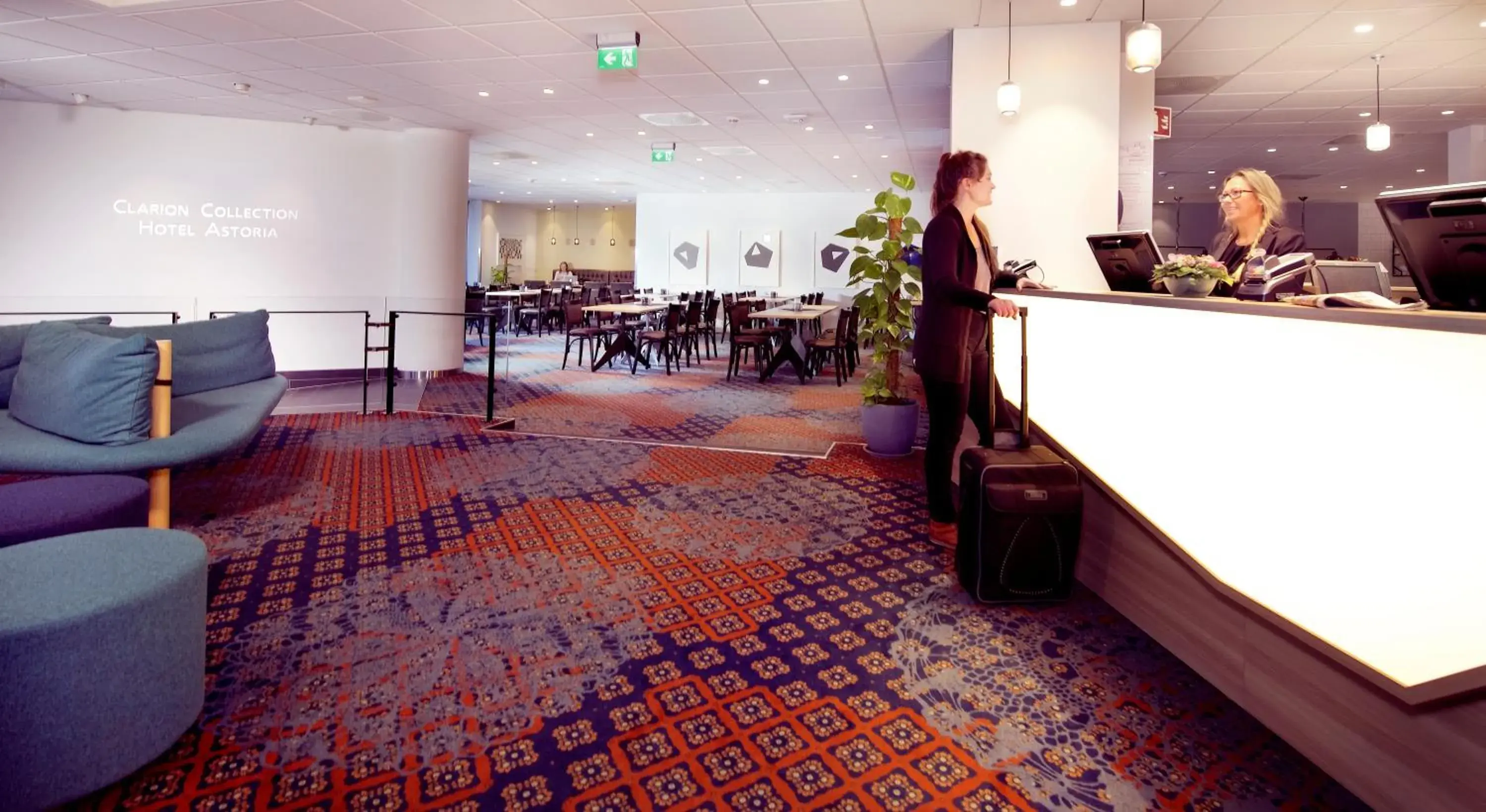 Lobby or reception in Home Hotel Astoria Lobby or reception in Home Hotel Astoria