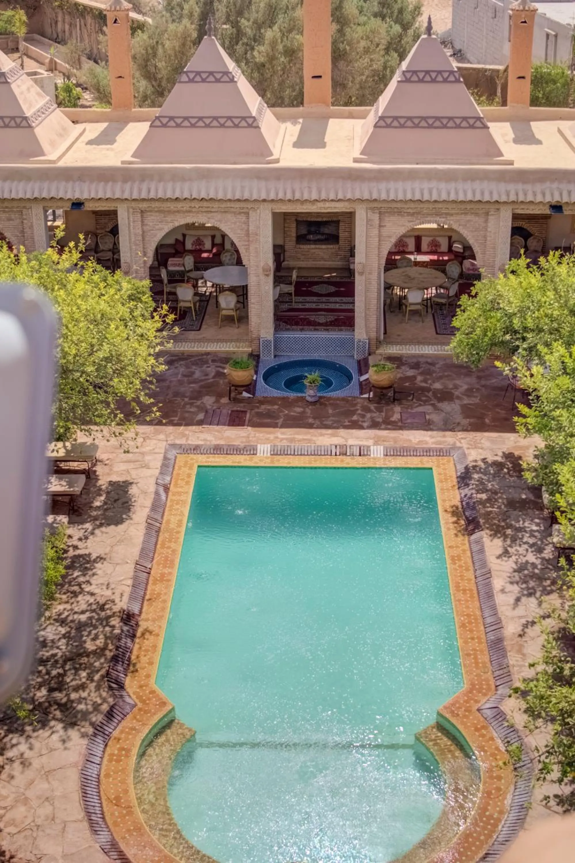 Property building in Riad Jnane Ines