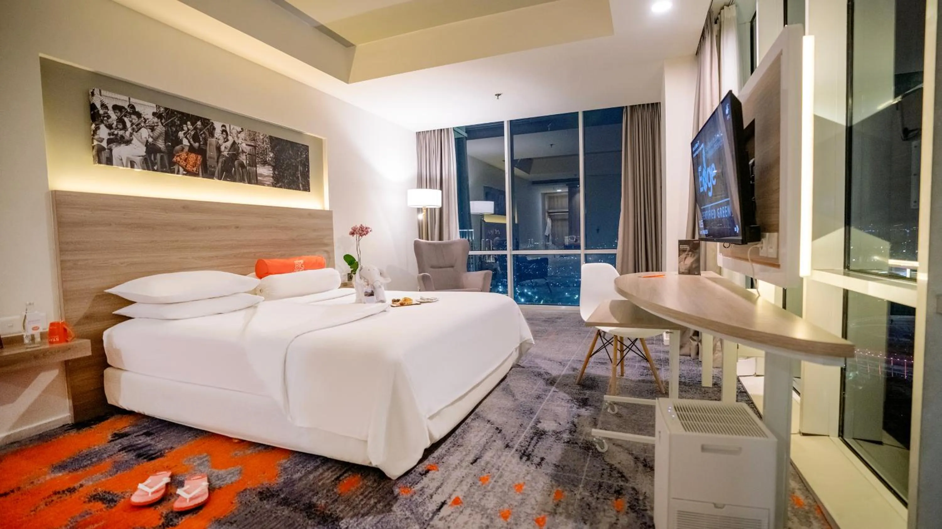 Bed in HARRIS Suites fx Sudirman