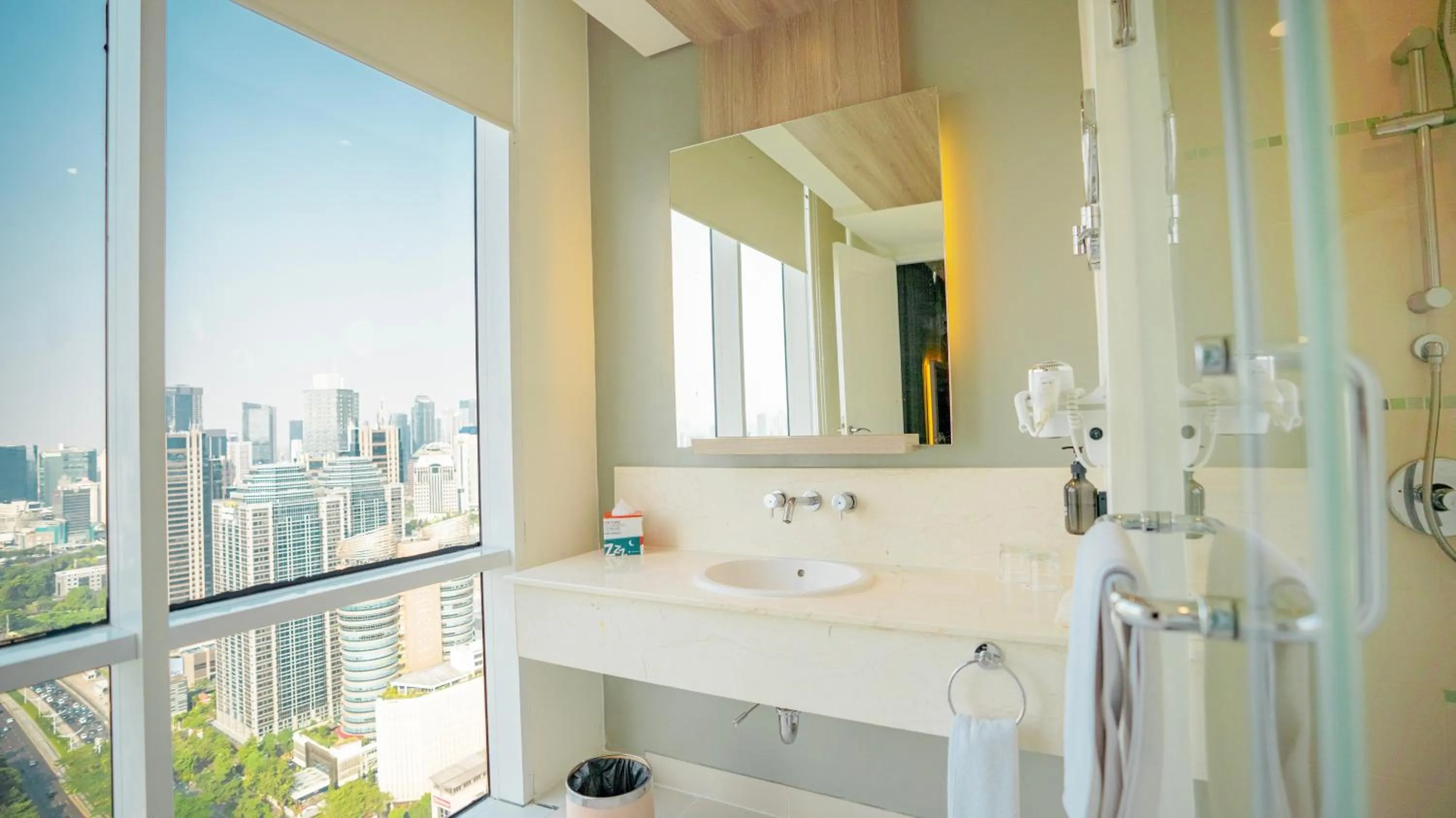 Bathroom in HARRIS Suites fx Sudirman