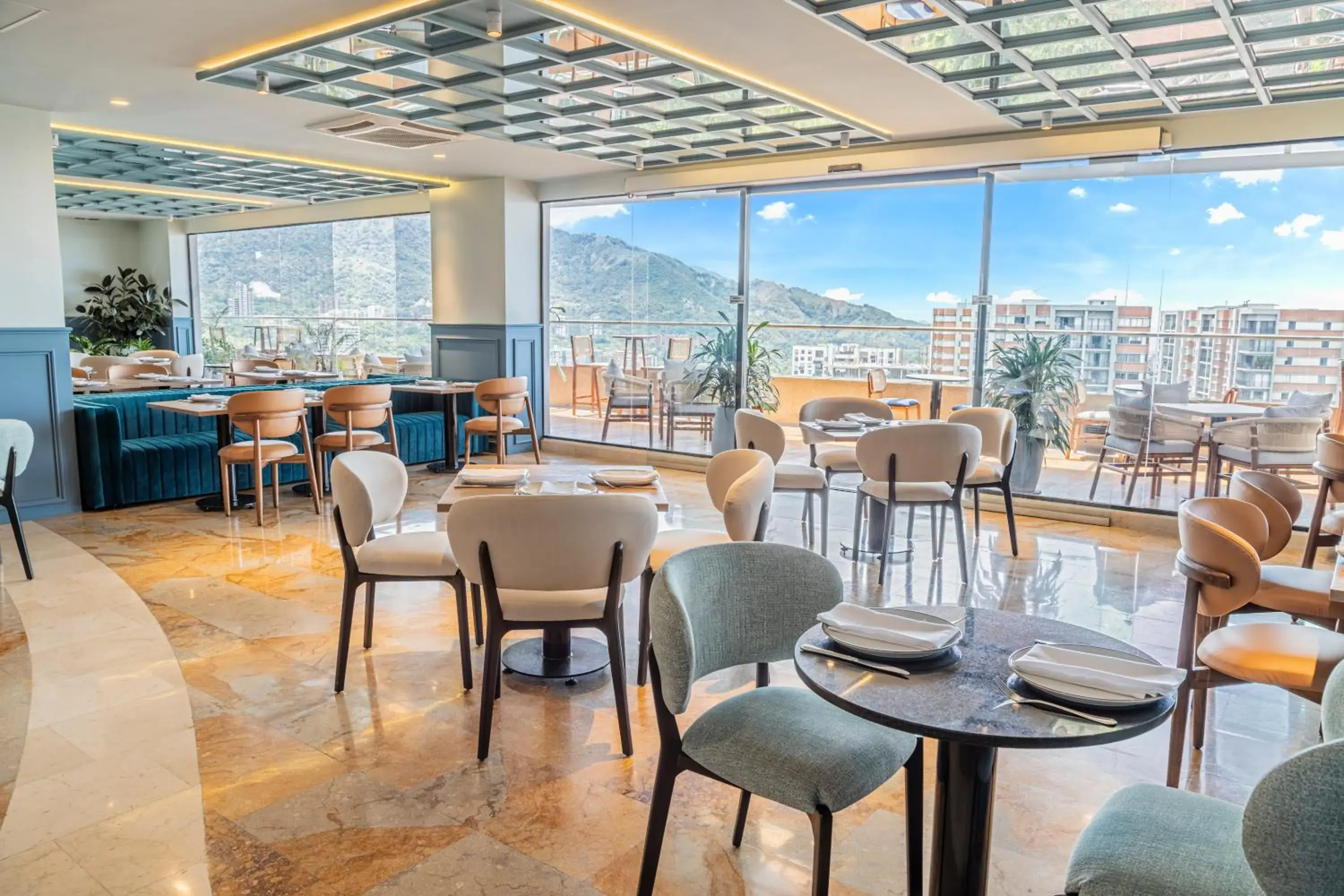 Restaurant/places to eat in Sonesta Hotel Ibagué Restaurant/places to eat in Sonesta Hotel Ibagué