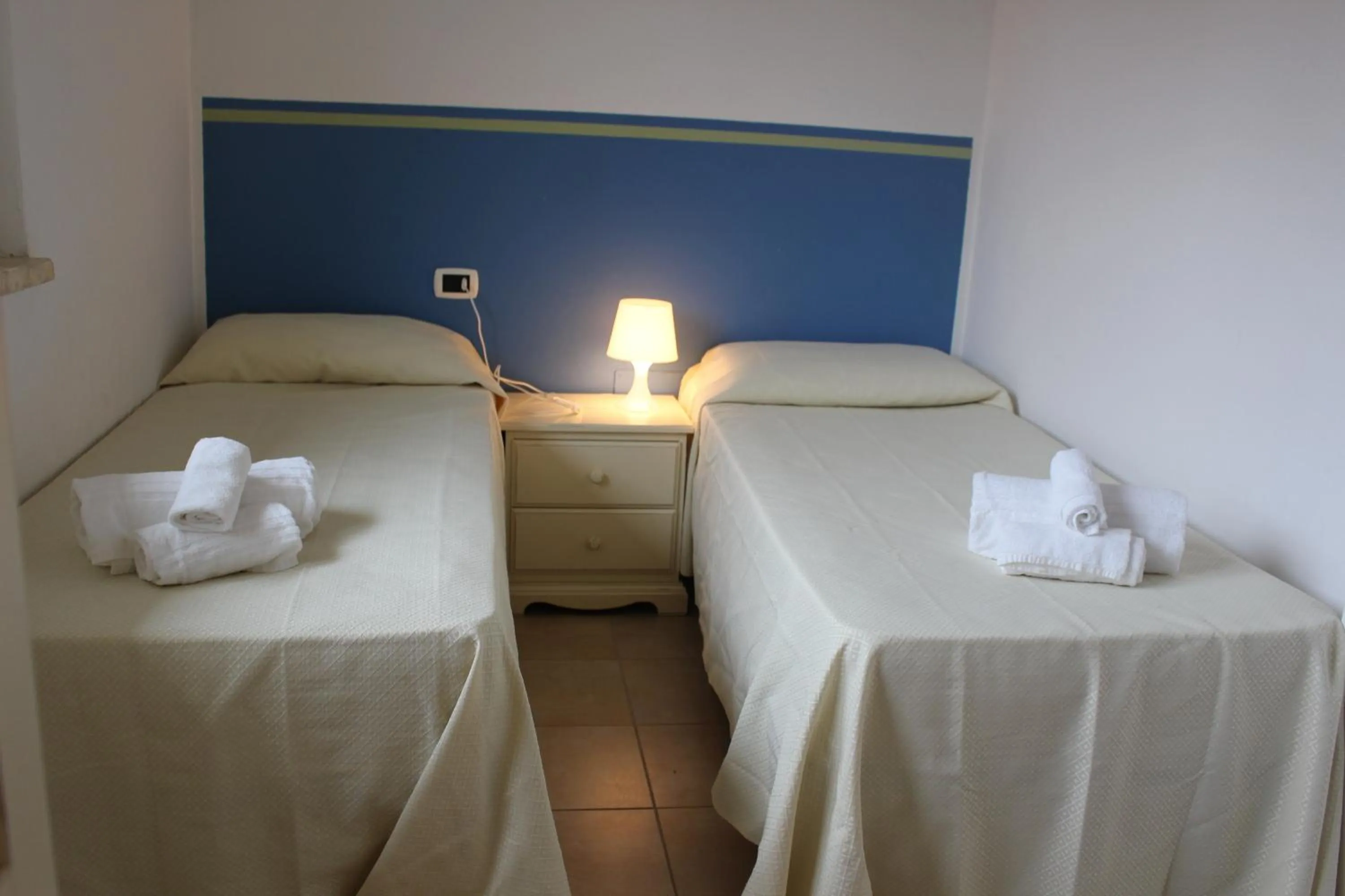 Bed in Aba Village RTA