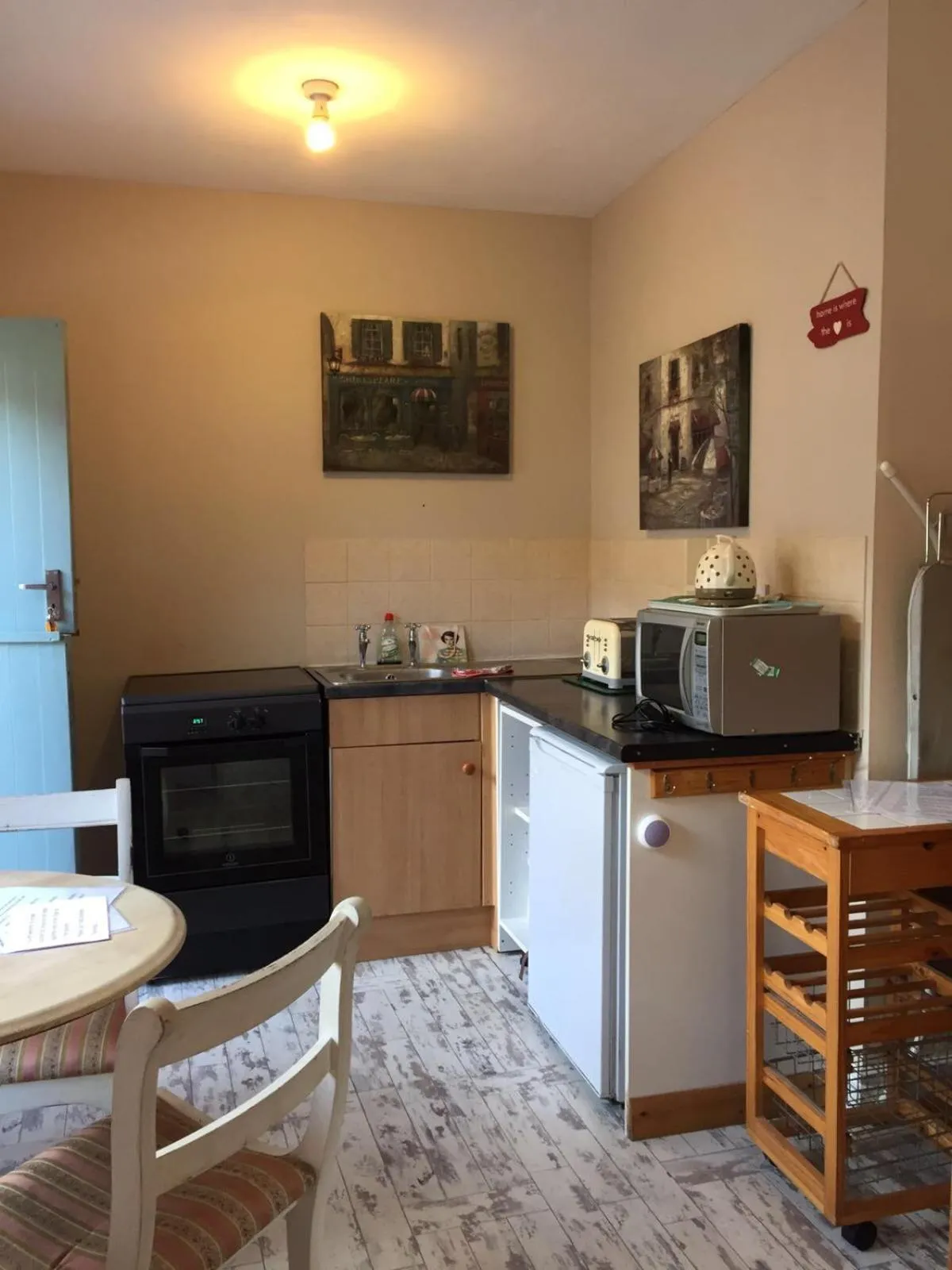 Church View B&B & Holiday Cottages