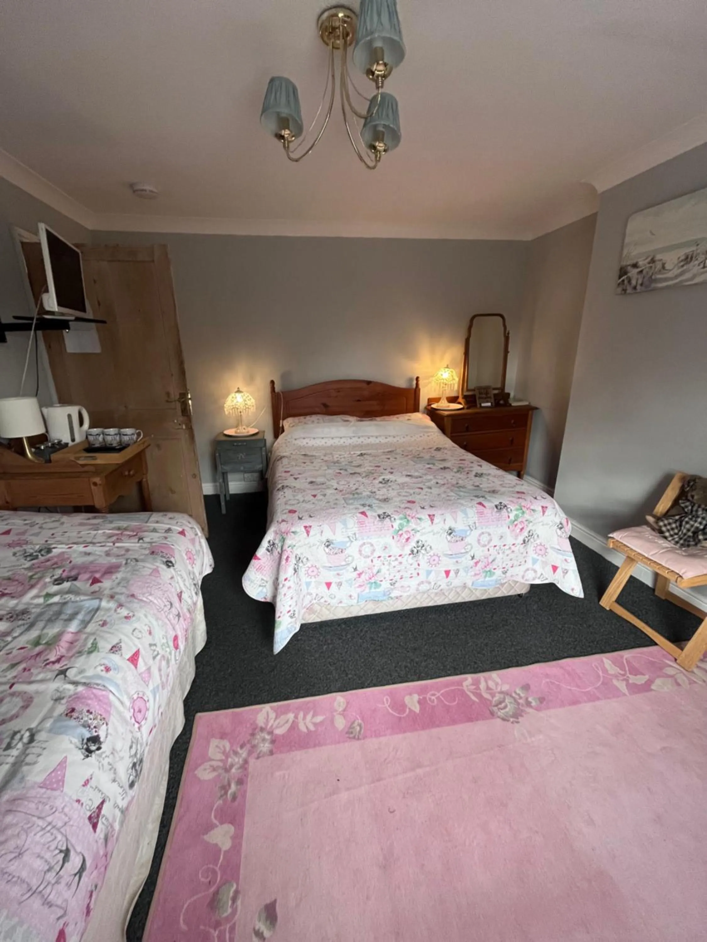 Bed in Church View B&B & Holiday Cottages