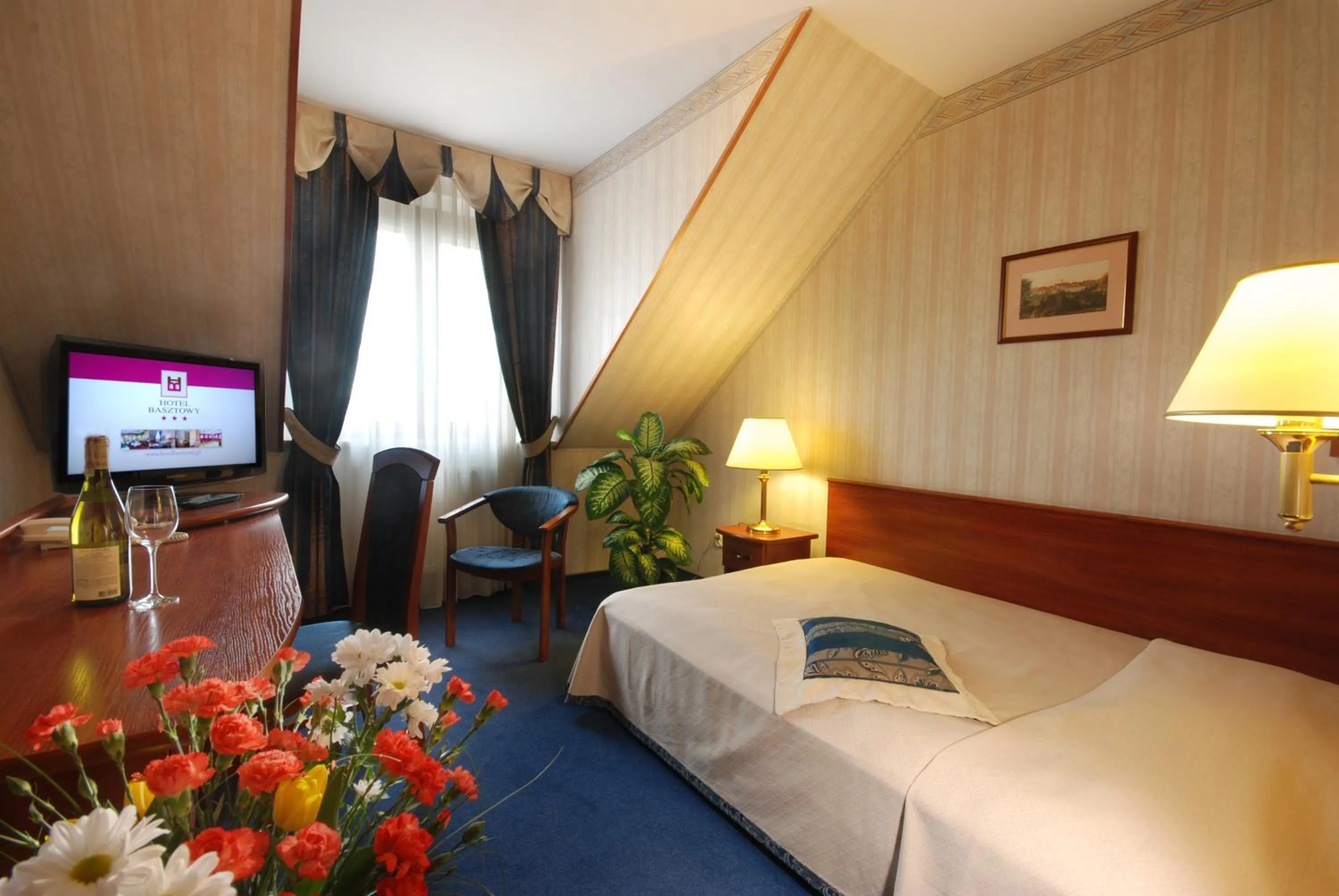Photo of the whole room, Bed in Hotel Basztowy