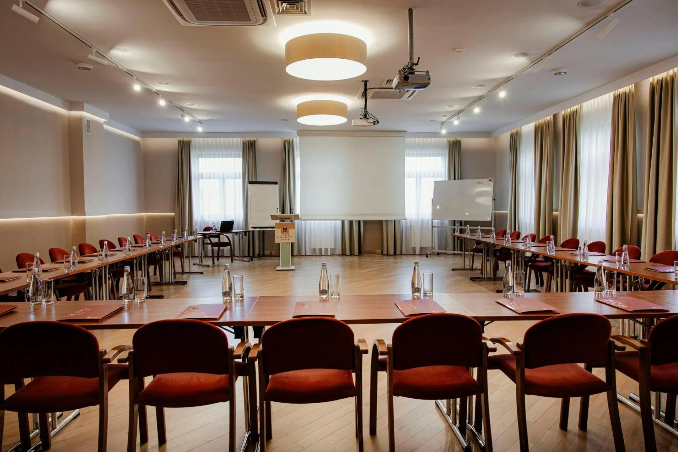 Meeting/conference room in Hotel Basztowy