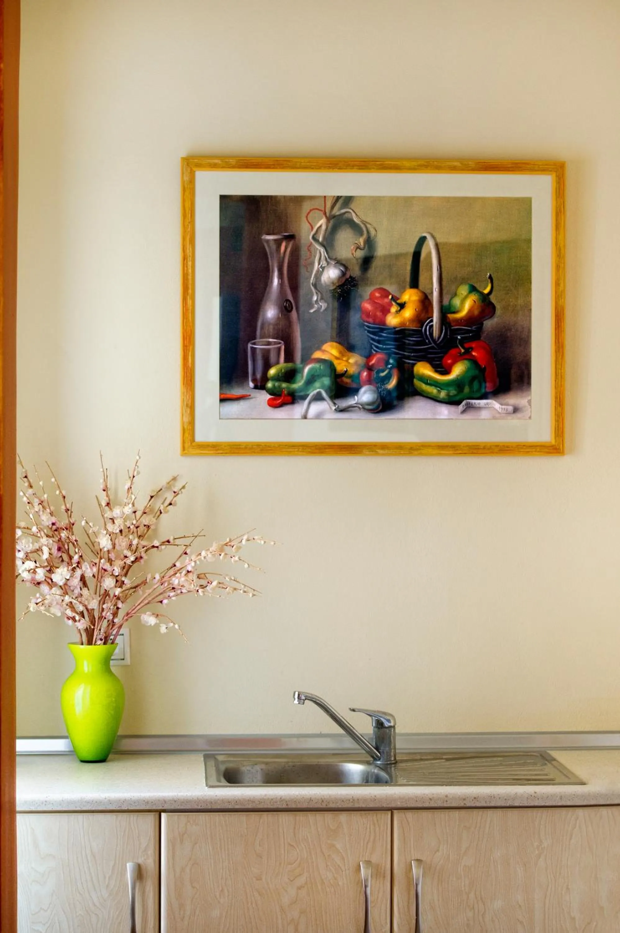 Decorative detail in Hotel Loukas Vrachos
