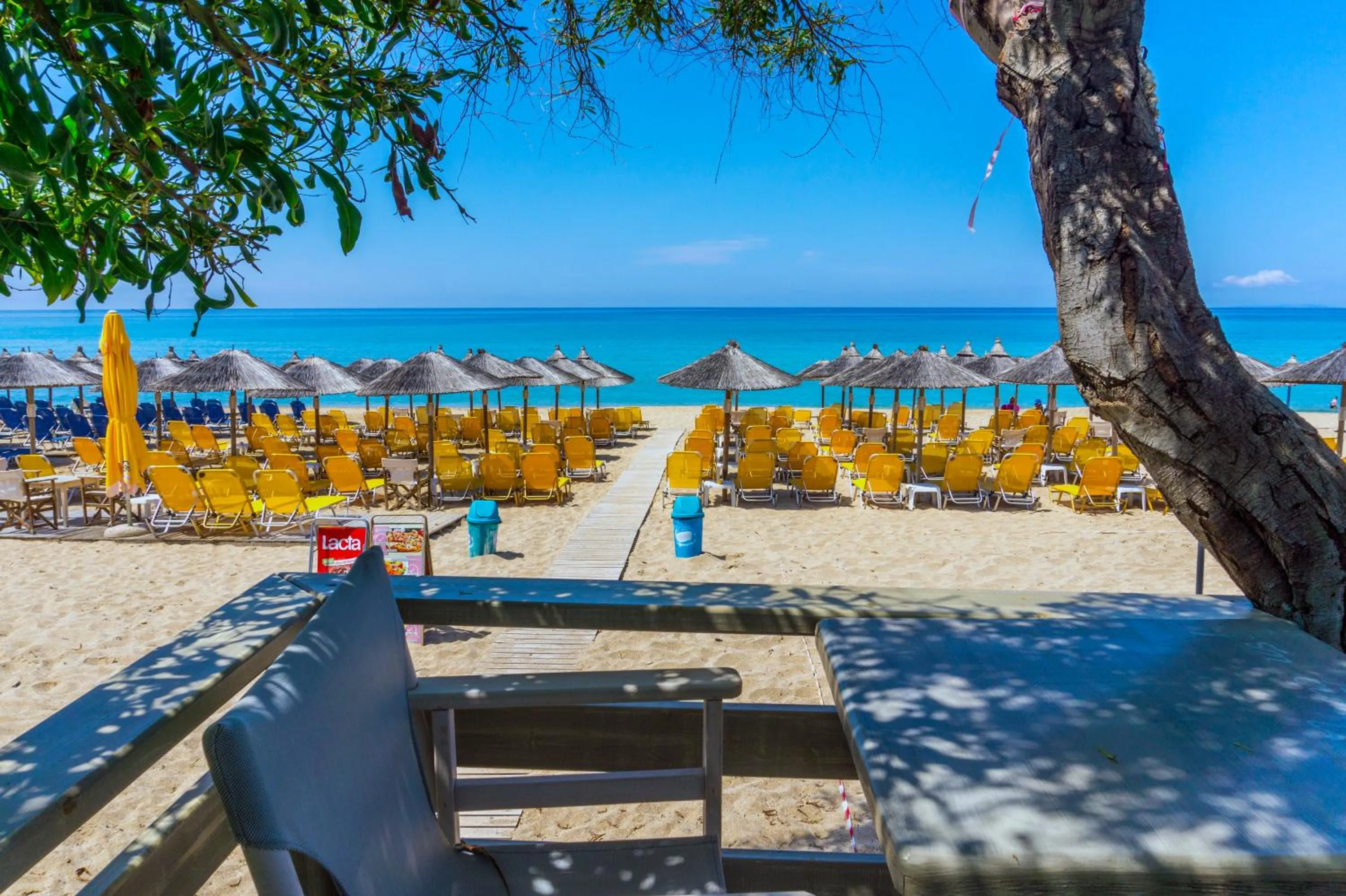 Lounge or bar in Hotel Loukas Vrachos