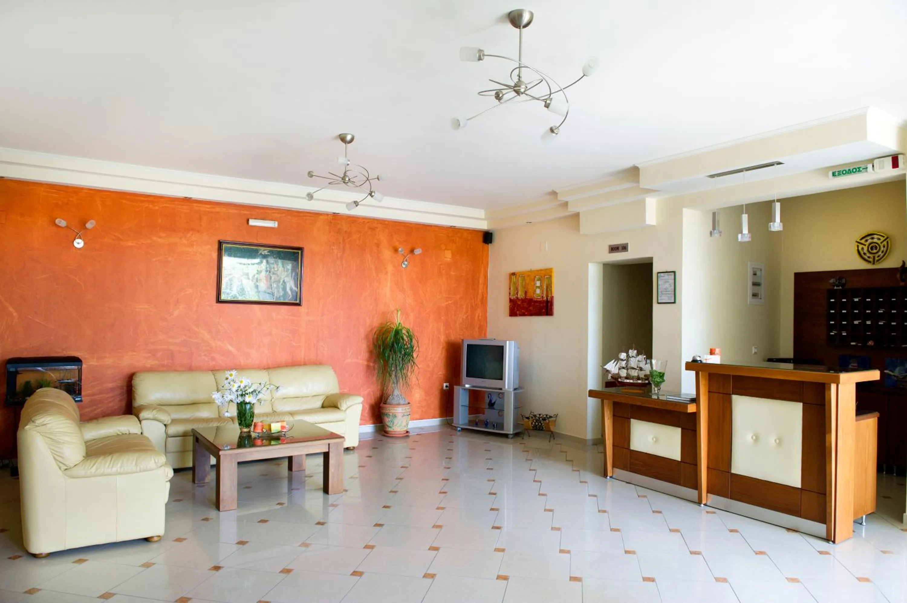 Communal lounge/ TV room in Hotel Loukas Vrachos