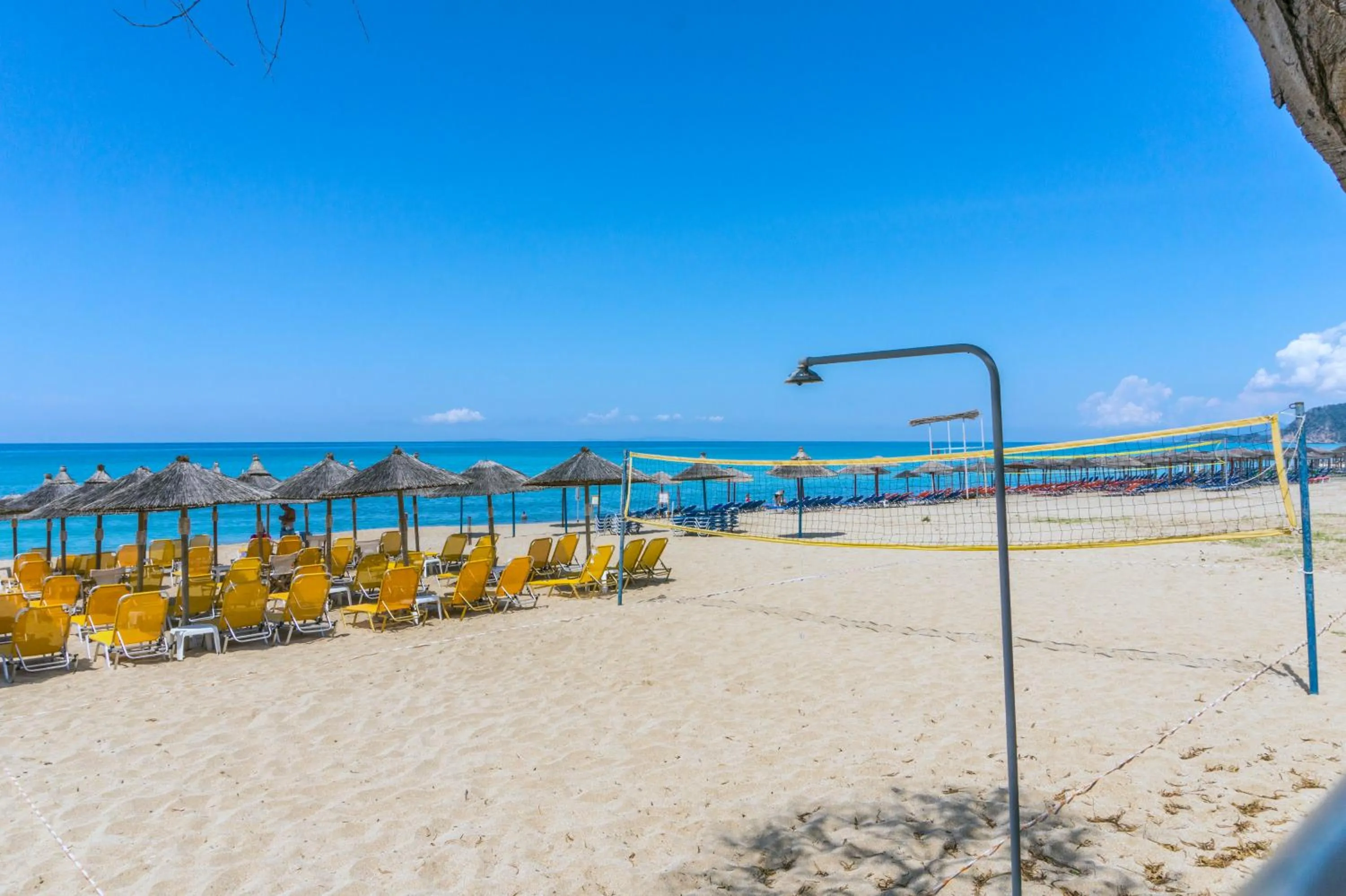Beach in Hotel Loukas Vrachos