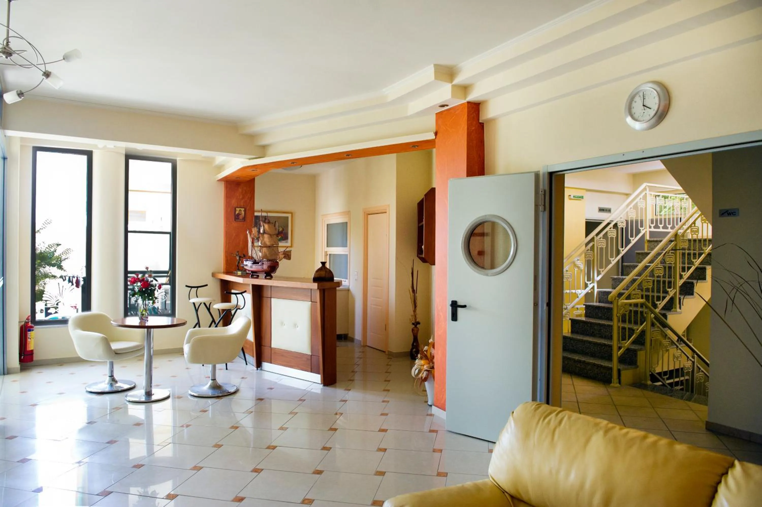 Communal lounge/ TV room in Hotel Loukas Vrachos