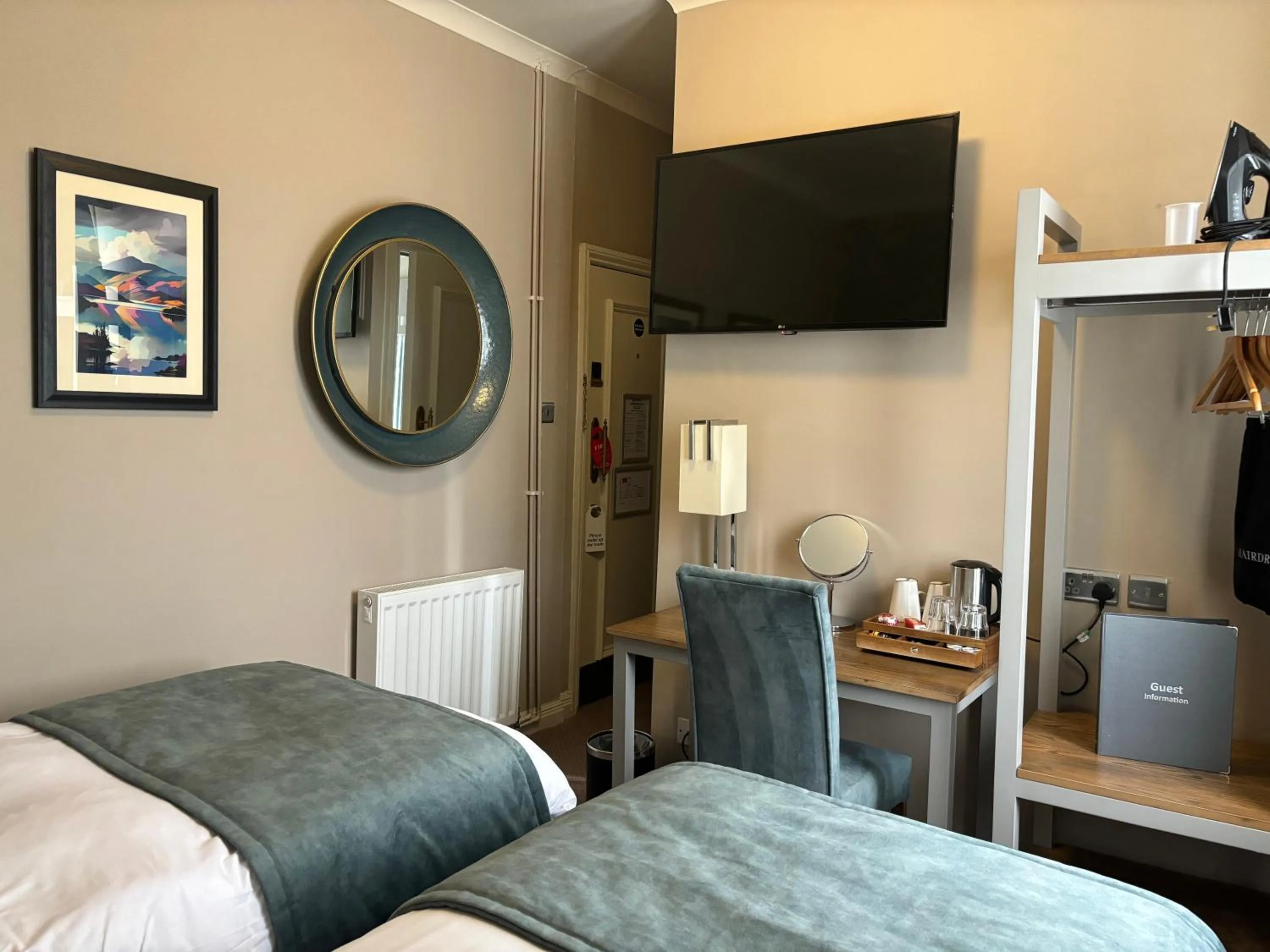 Bed in The Abbey Inn