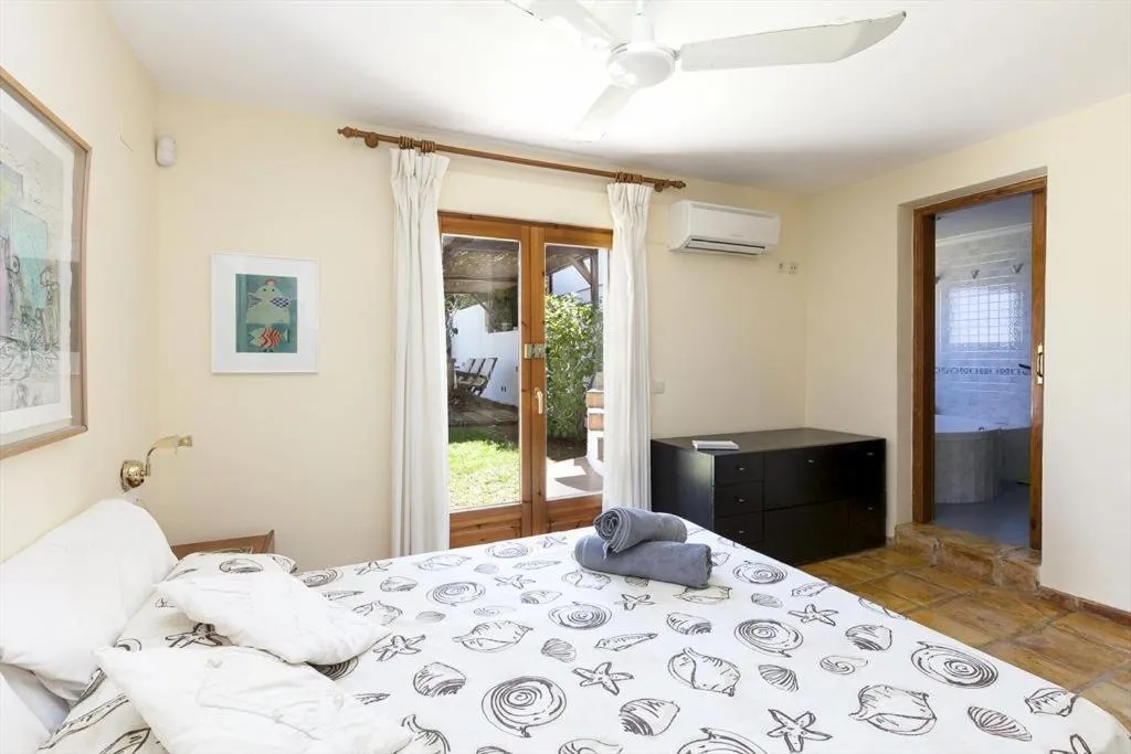Bed in Sol de Mar 34 by homeprive