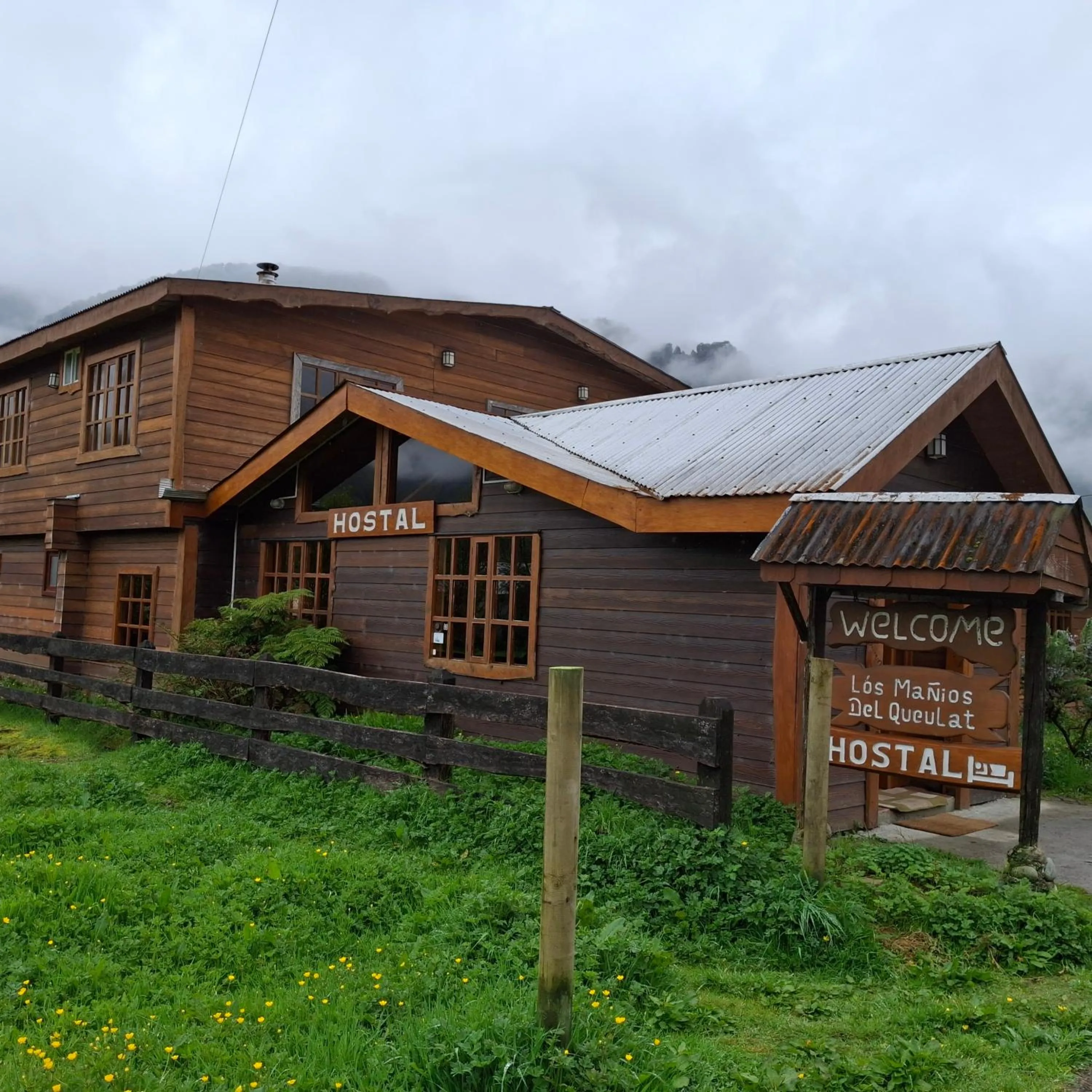 Property building in Los Mañíos Del Queulat Puyuhuapi