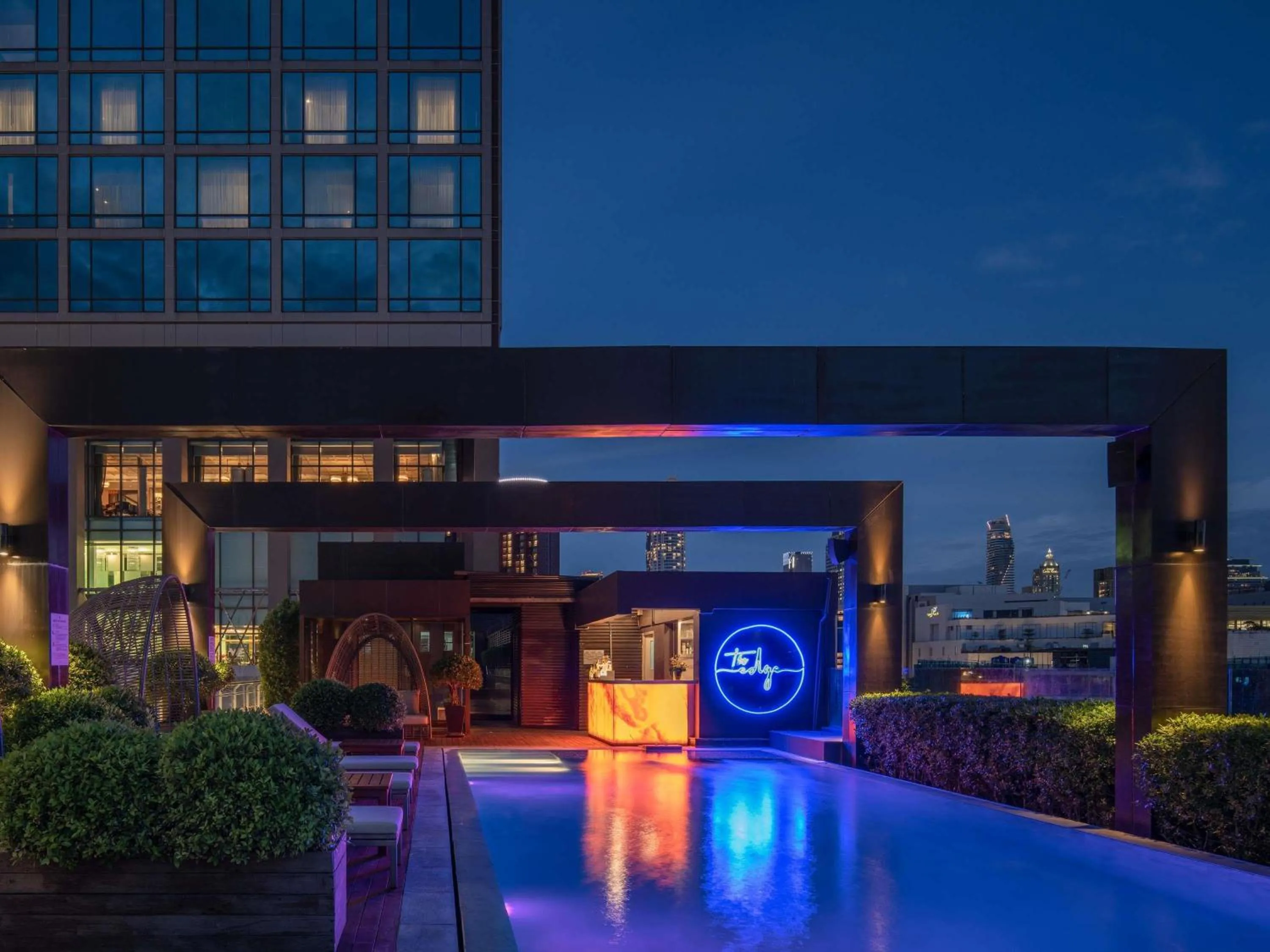 Lounge or bar in VIE Hotel Bangkok - MGallery Collection