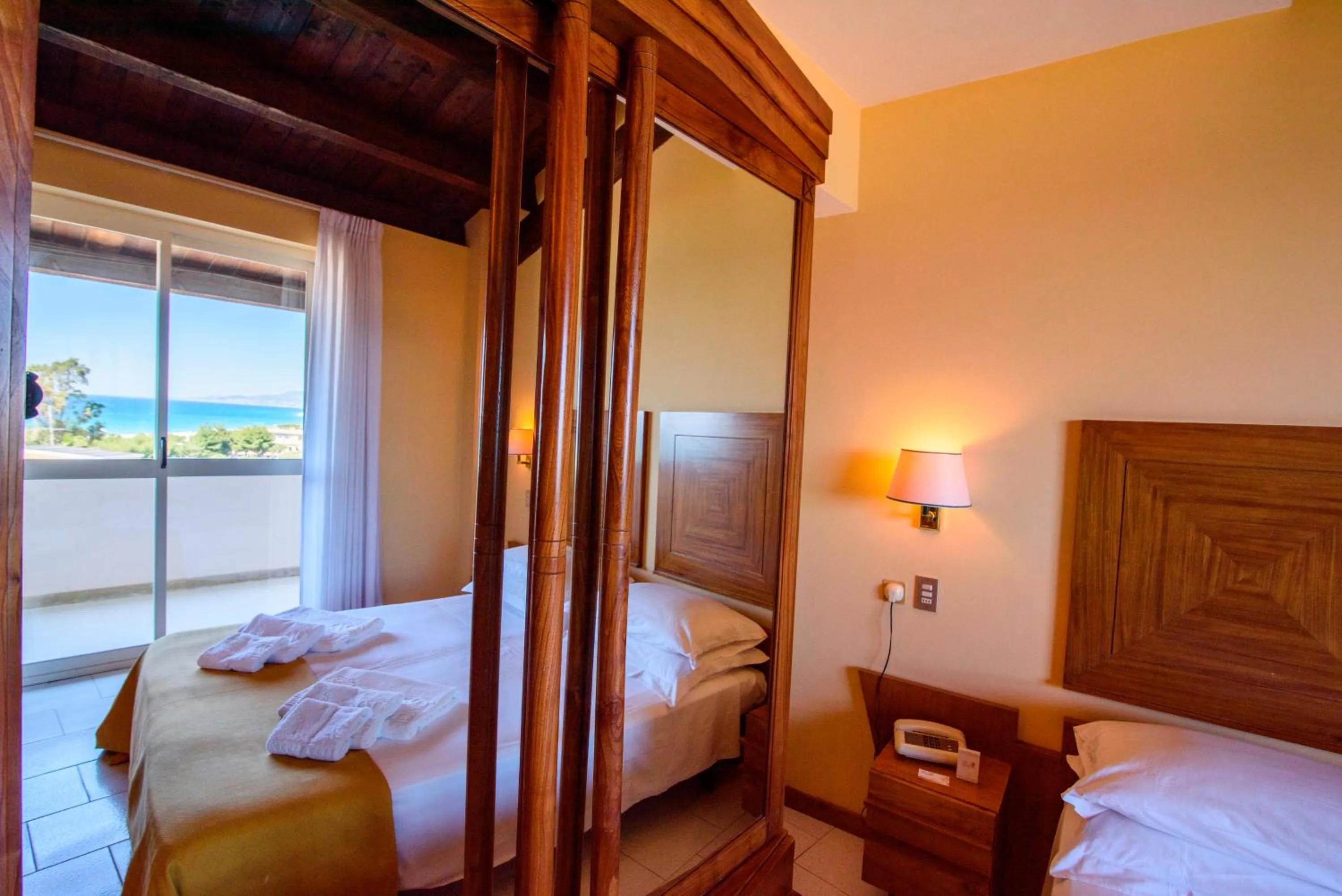 Photo of the whole room, Bed in Grand Hotel President