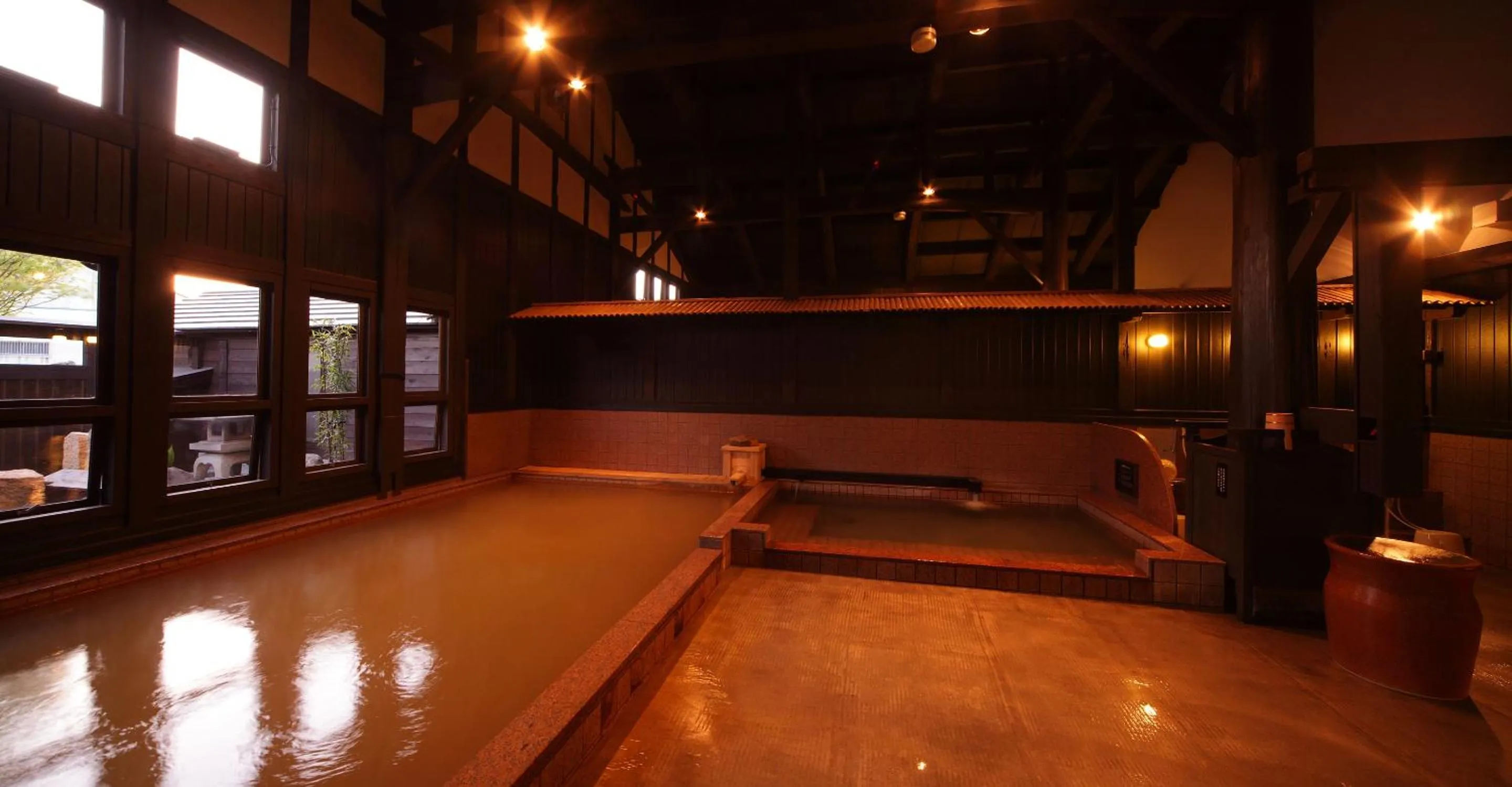 Hot Spring Bath in Katsuragi Onsen Happuu No Yu