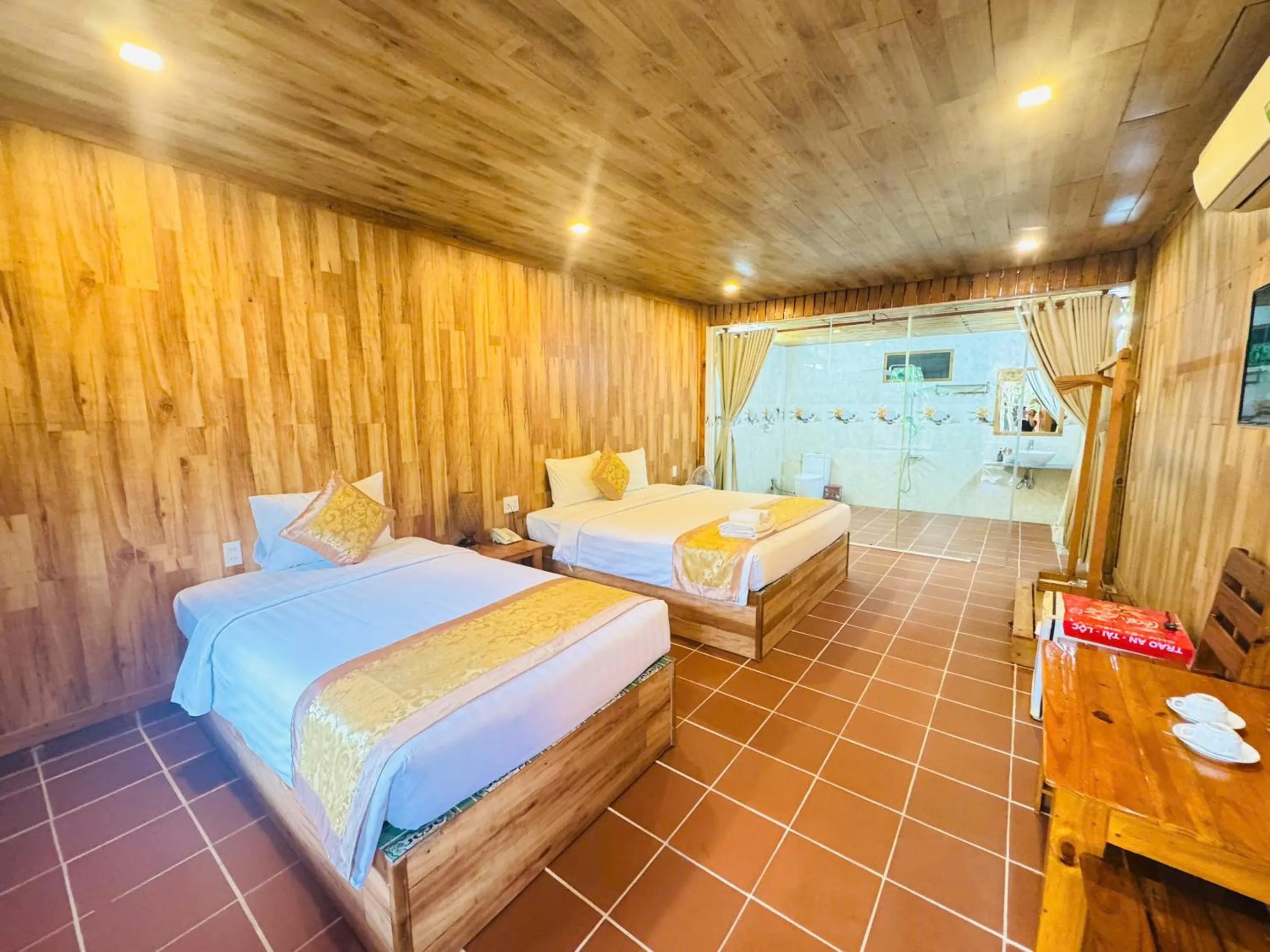 Bedroom, Bed in Ong Lang Garden Resort