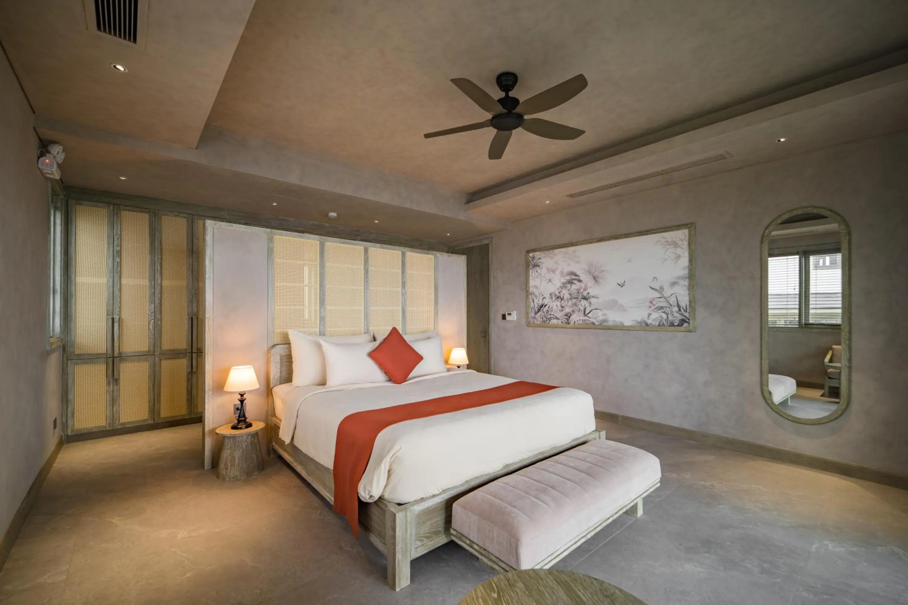 Bed in Crown Retreat Quy Nhon Resort