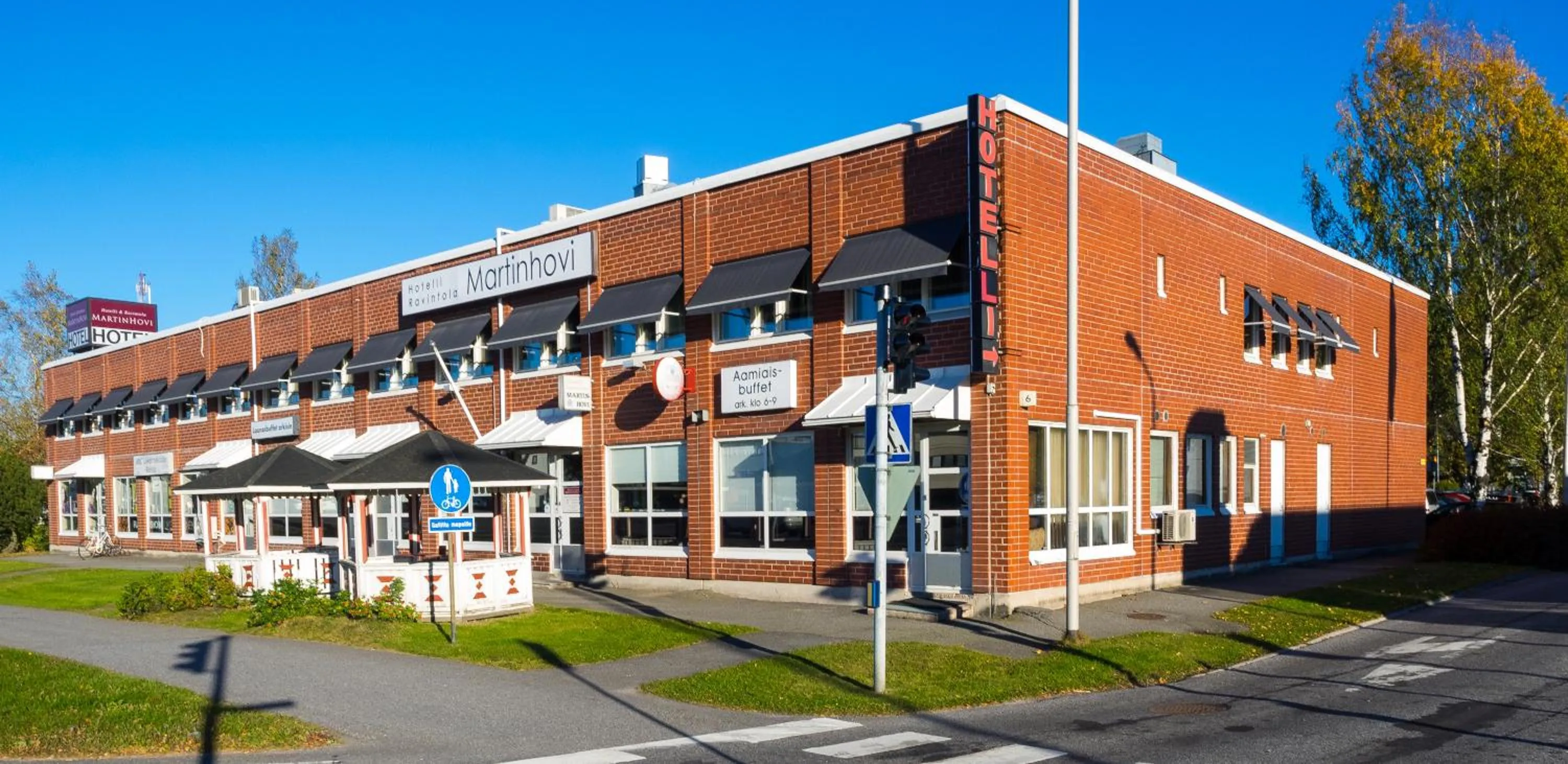 Day in Hotelli & Ravintola Martinhovi