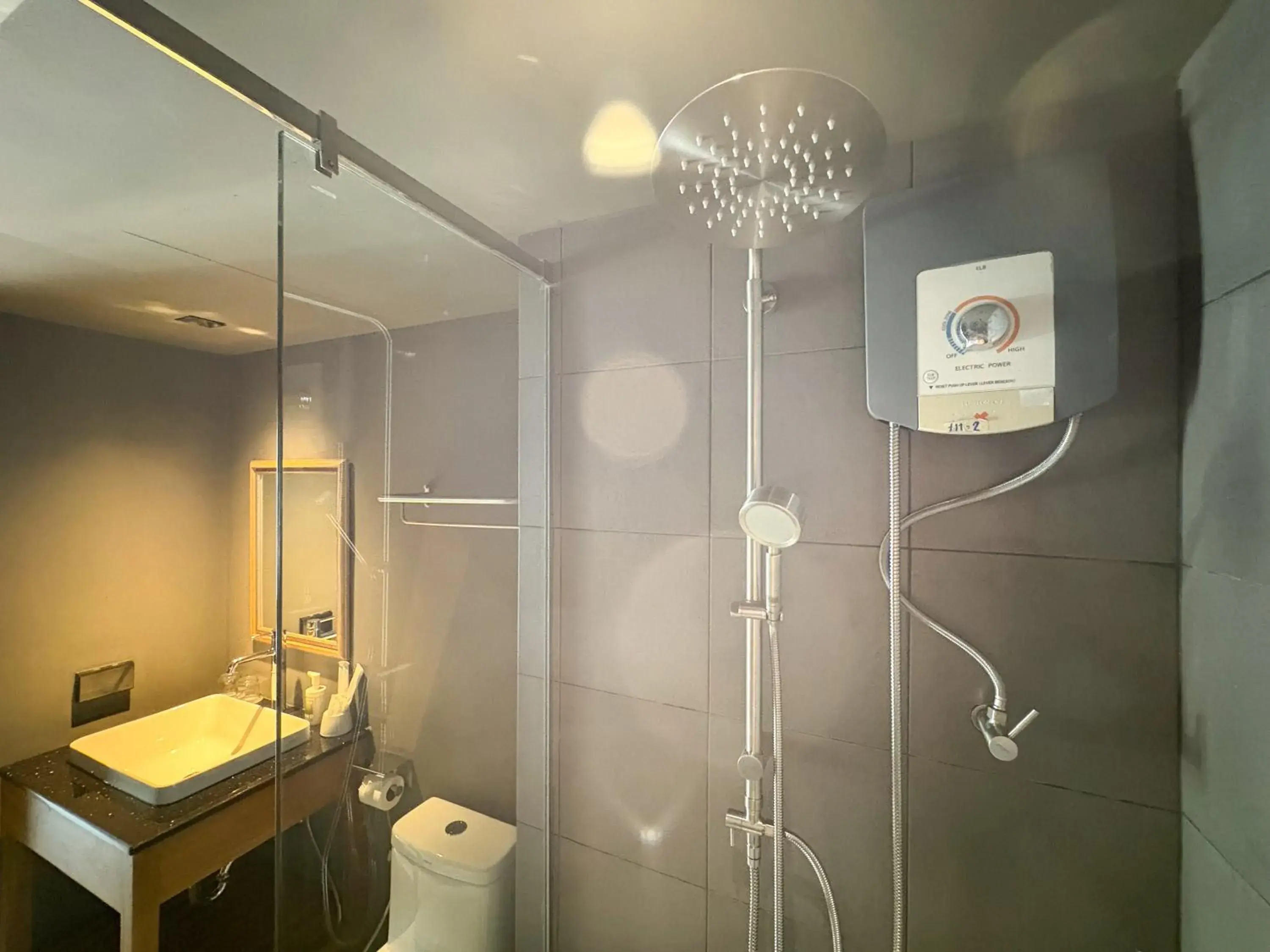 Centric Place Hotel Centric Place Hotel