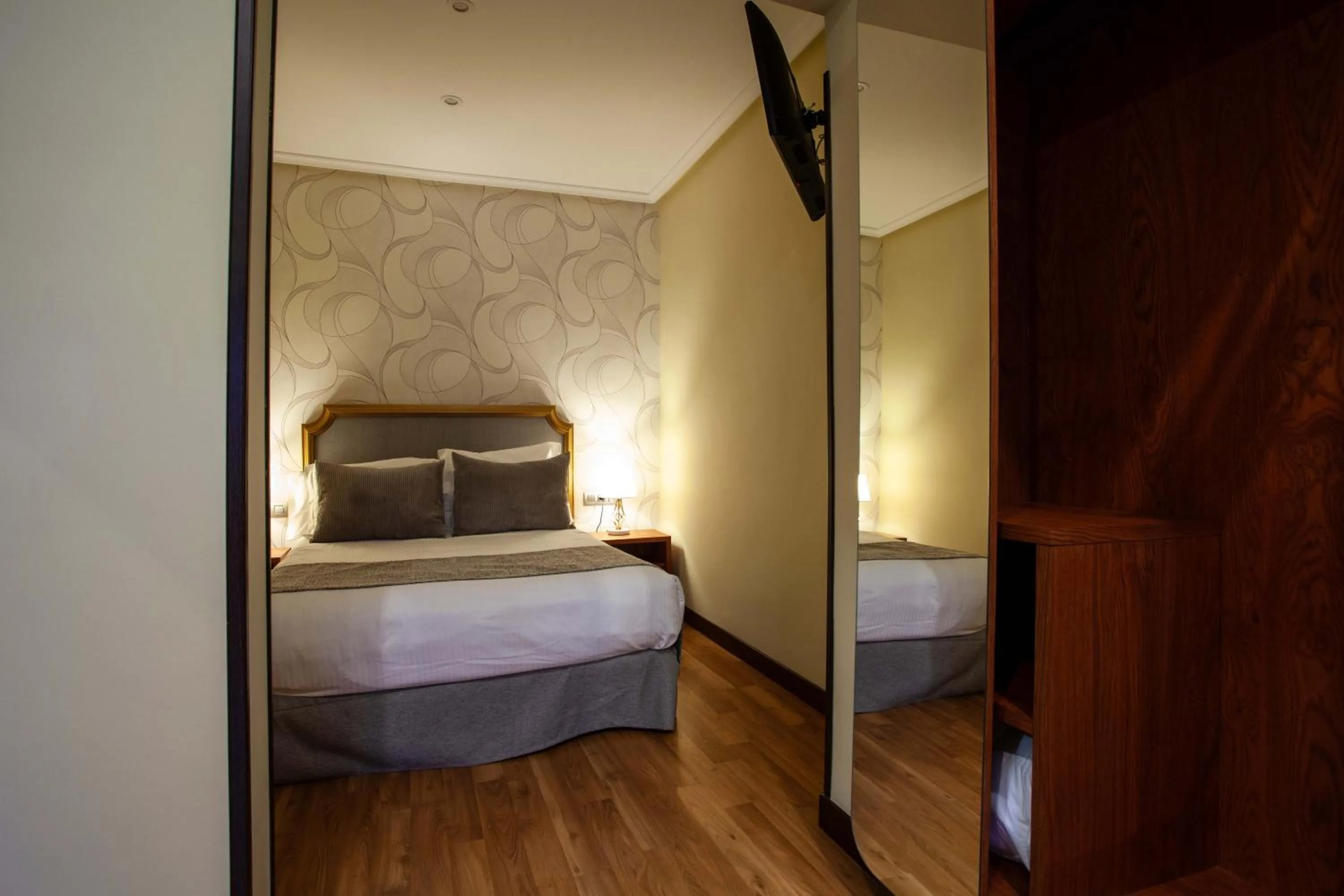 Bed in Hotel El Doncel