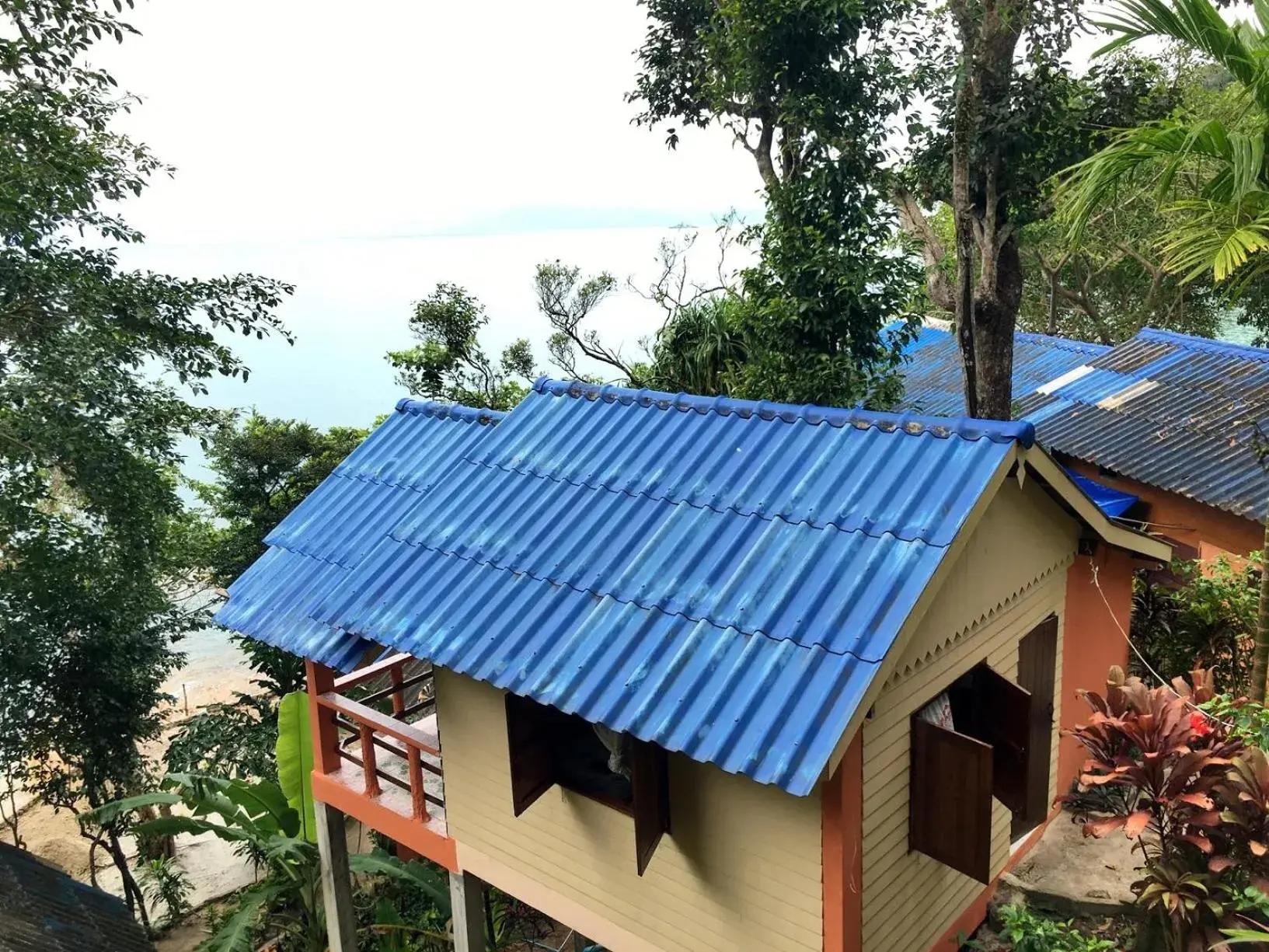 Family Bungalow in Mama's Bungalows Koh Chang Ranong Family Bungalow in Mama's Bungalows Koh Chang Ranong