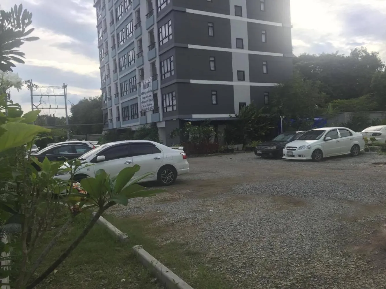 Area and facilities in Live at Home Sukhumvit 105