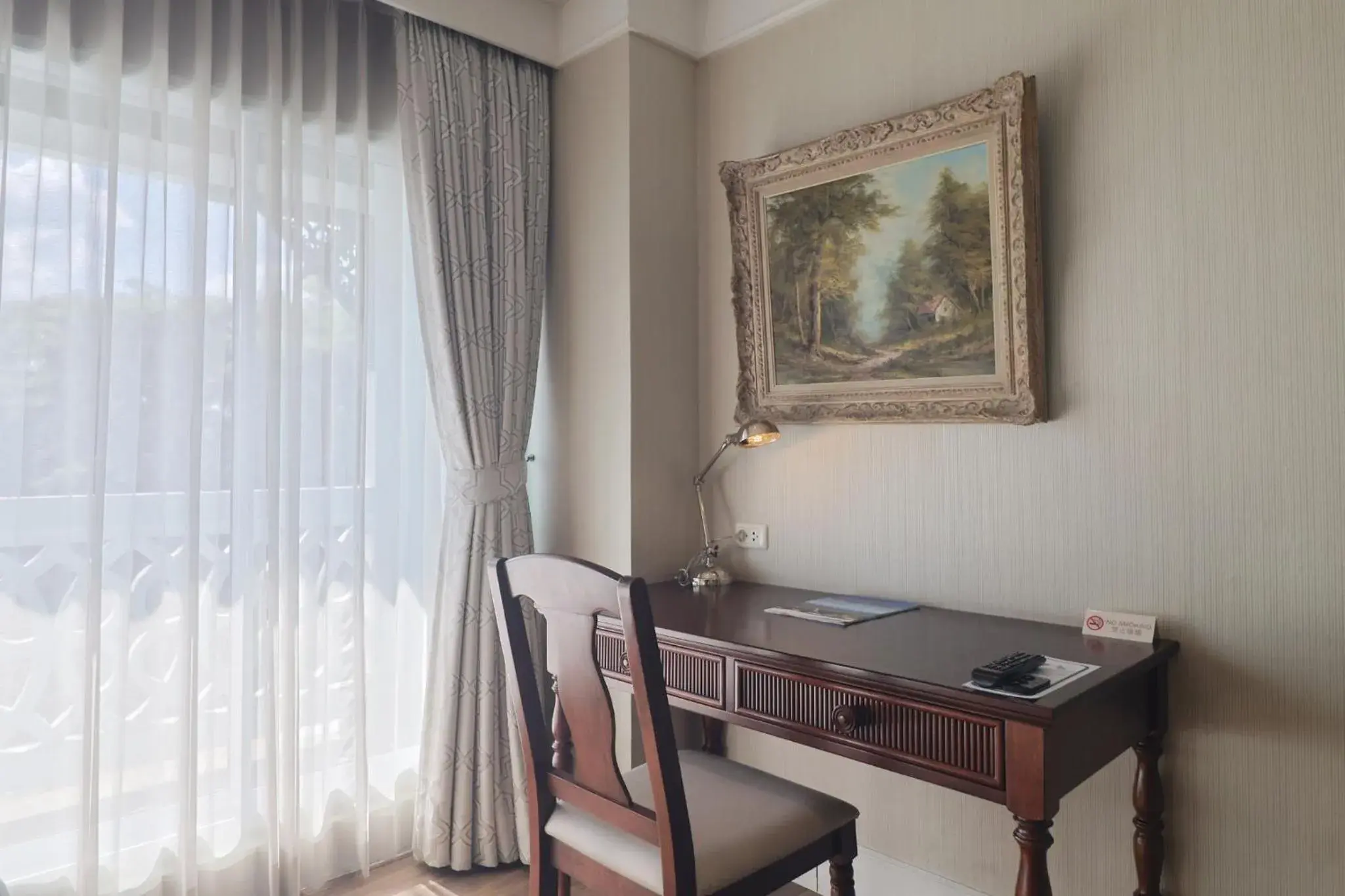 Grand Deluxe King Bed in Sabai Sabai Chiangmai Grand Deluxe King Bed in Sabai Sabai Chiangmai