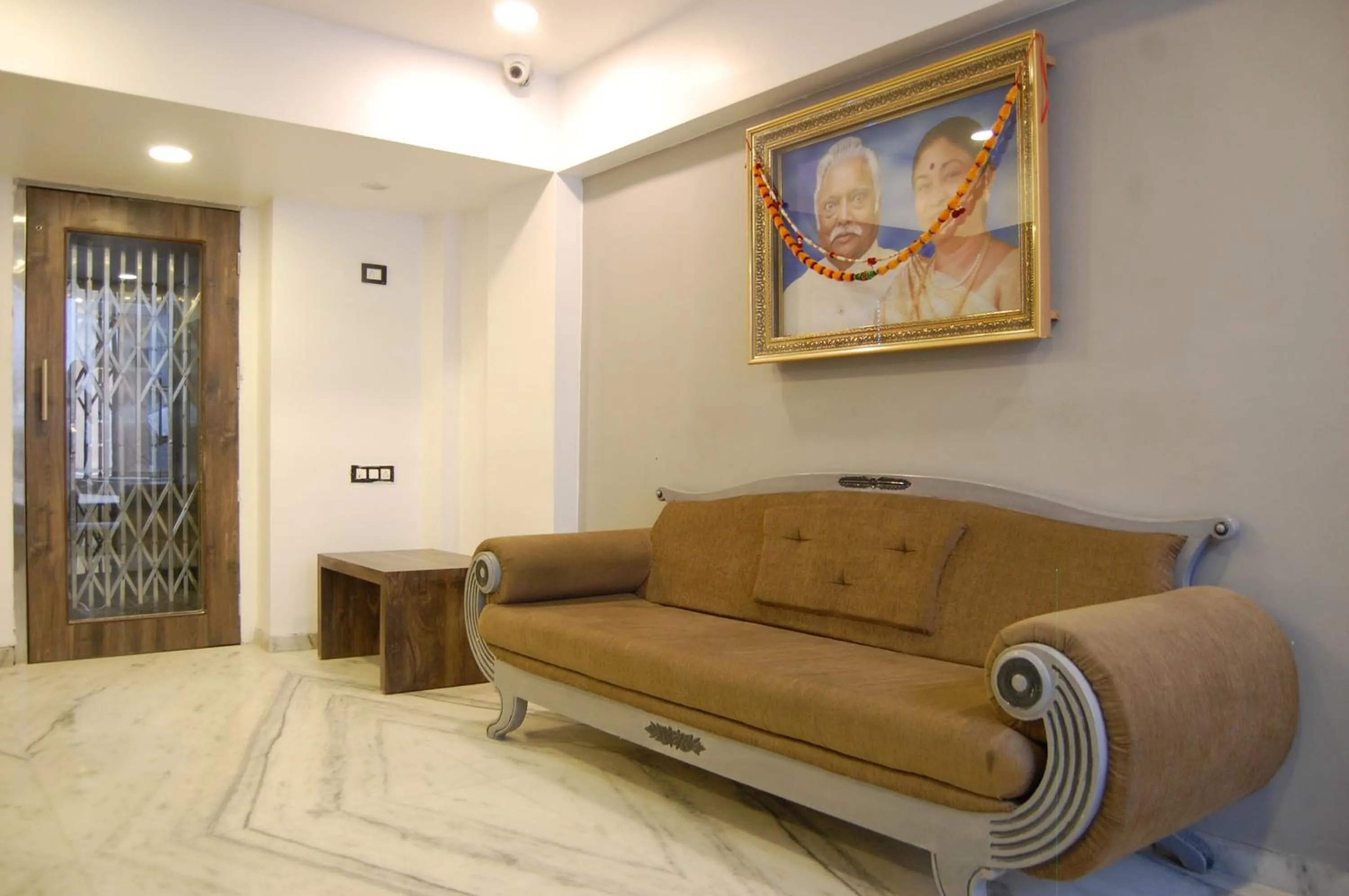 Lobby or reception in Hotel Sanmukh By Adamo