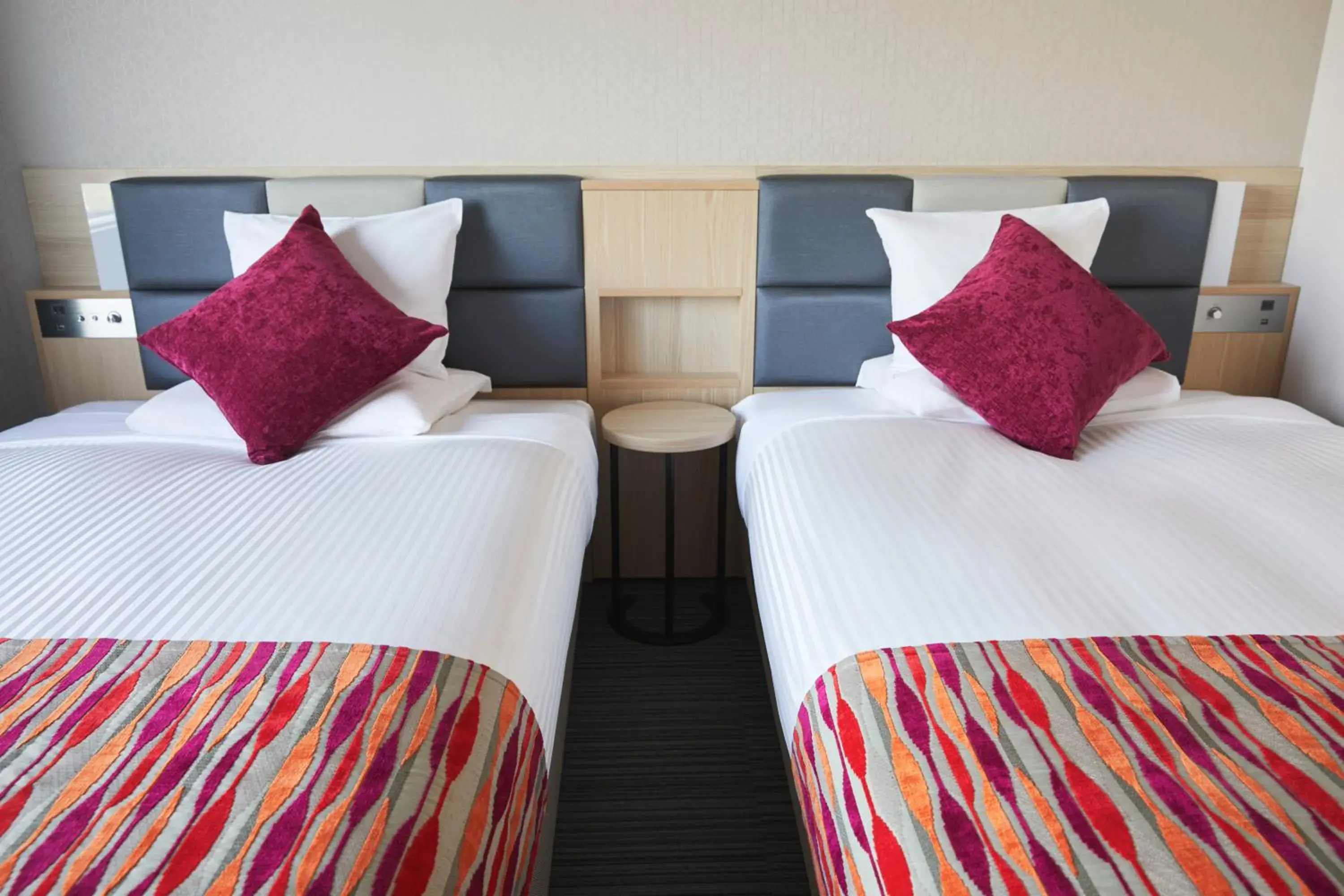 Photo of the whole room, Bed in HOTEL MYSTAYS PREMIER Narita Photo of the whole room, Bed in HOTEL MYSTAYS PREMIER Narita