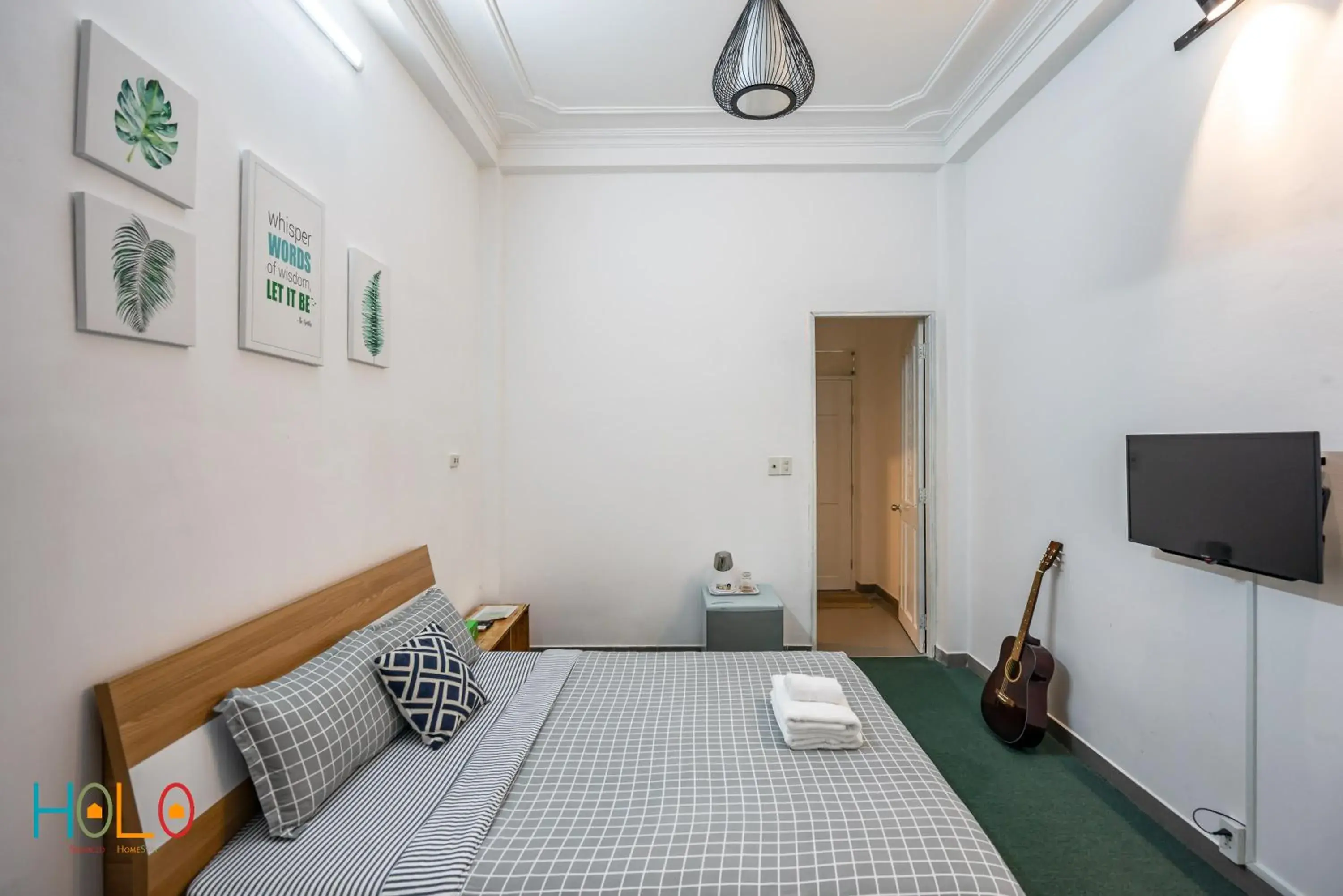 Standard Double Room in HoLo Fairy House Saigon - Serviced Homestay Standard Double Room in HoLo Fairy House Saigon - Serviced Homestay